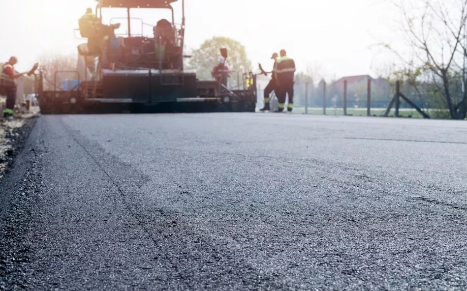 Cortes de carreteras por obras en La Litera y Jacetania.