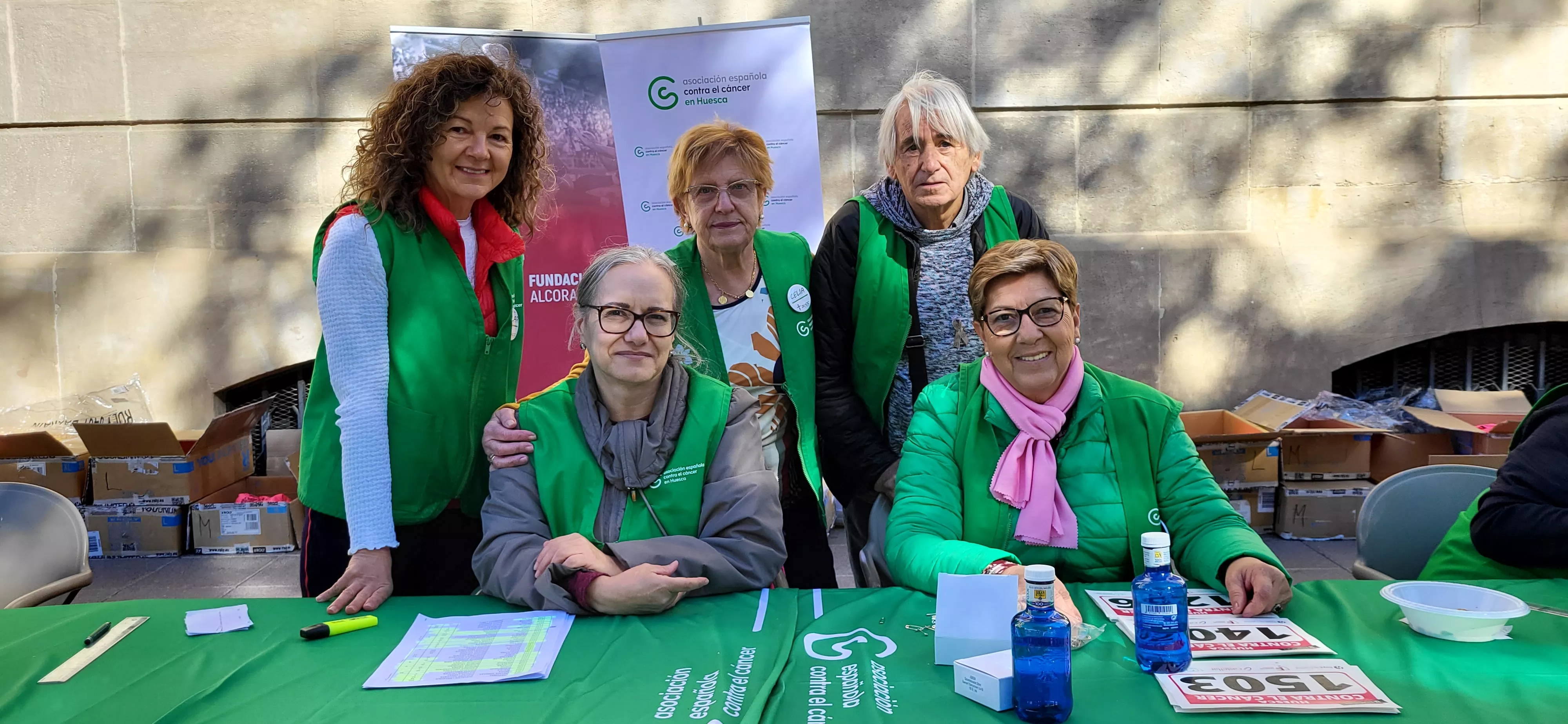 Retirada de dorsales para la Carrera Huesca Contra el Cáncer. Foto Mercedes Manterola