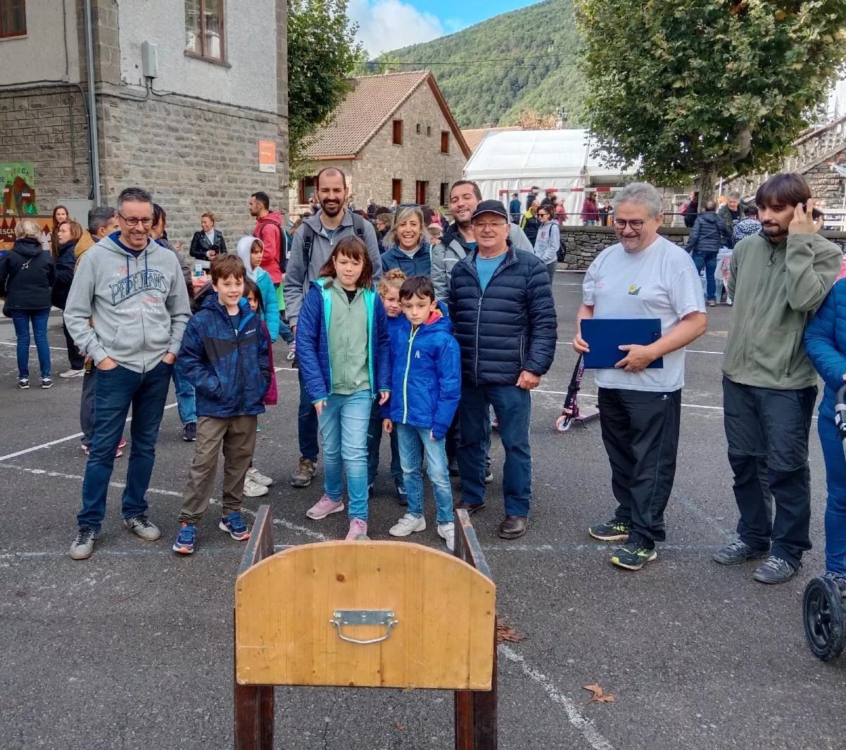 Juegos tradicionales, feria de otoño, rana