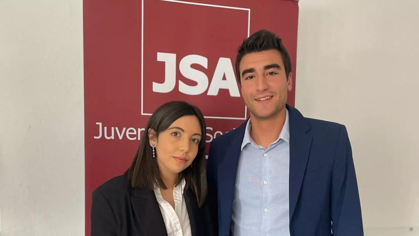 Andrea Sobreviela y Manu Díaz