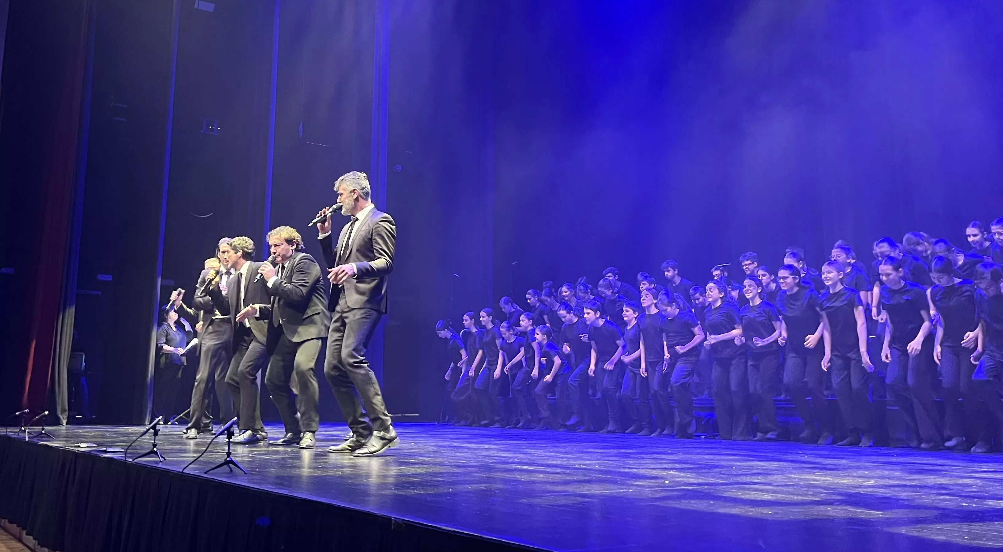  "El Poder de la Voz" de b vocal con el Coro de Voces Blancas Amici Musicae. Foto Mercedes Manterola