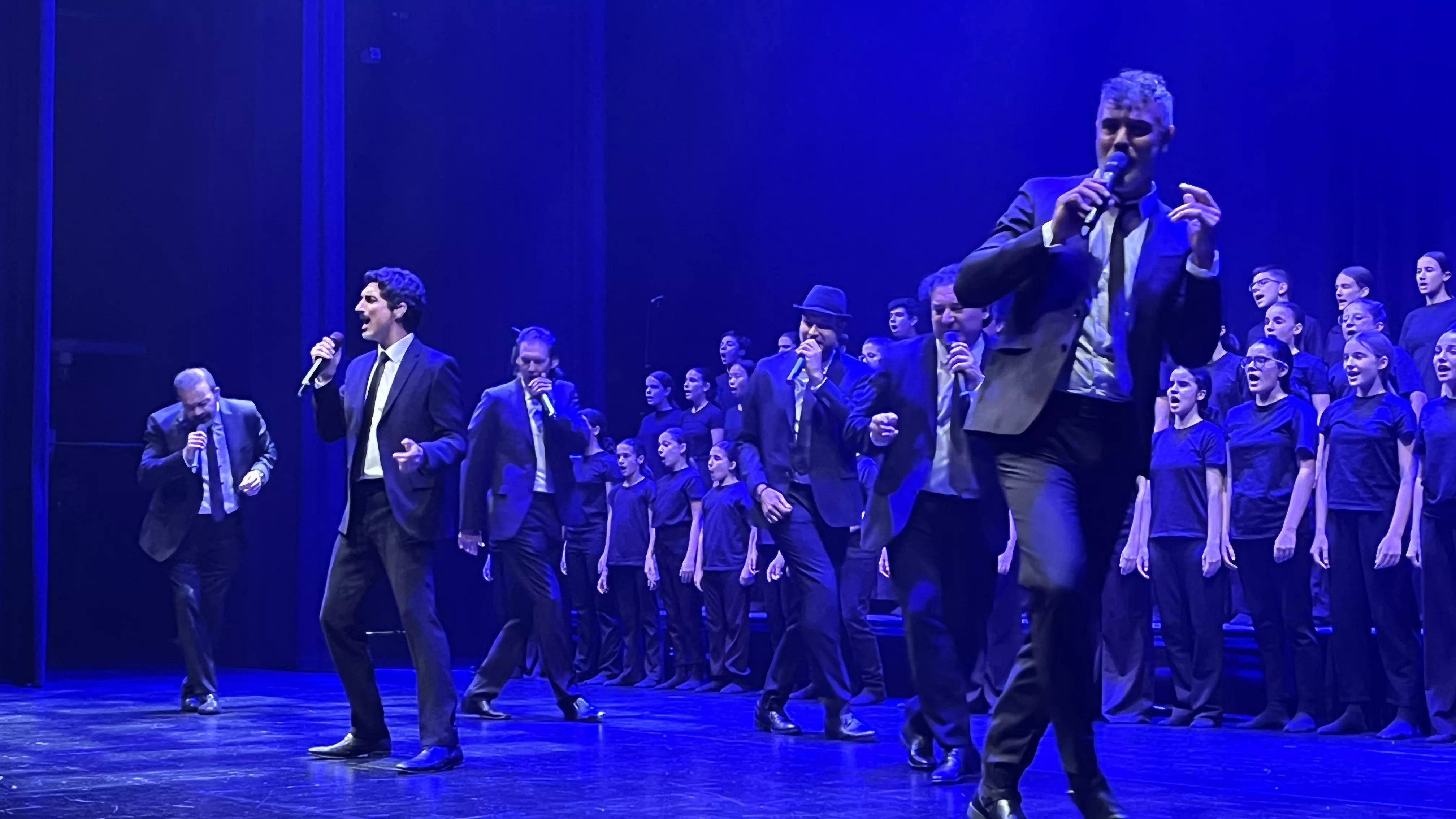  "El Poder de la Voz" de b vocal con el Coro de Voces Blancas Amici Musicae. Foto Mercedes Manterola