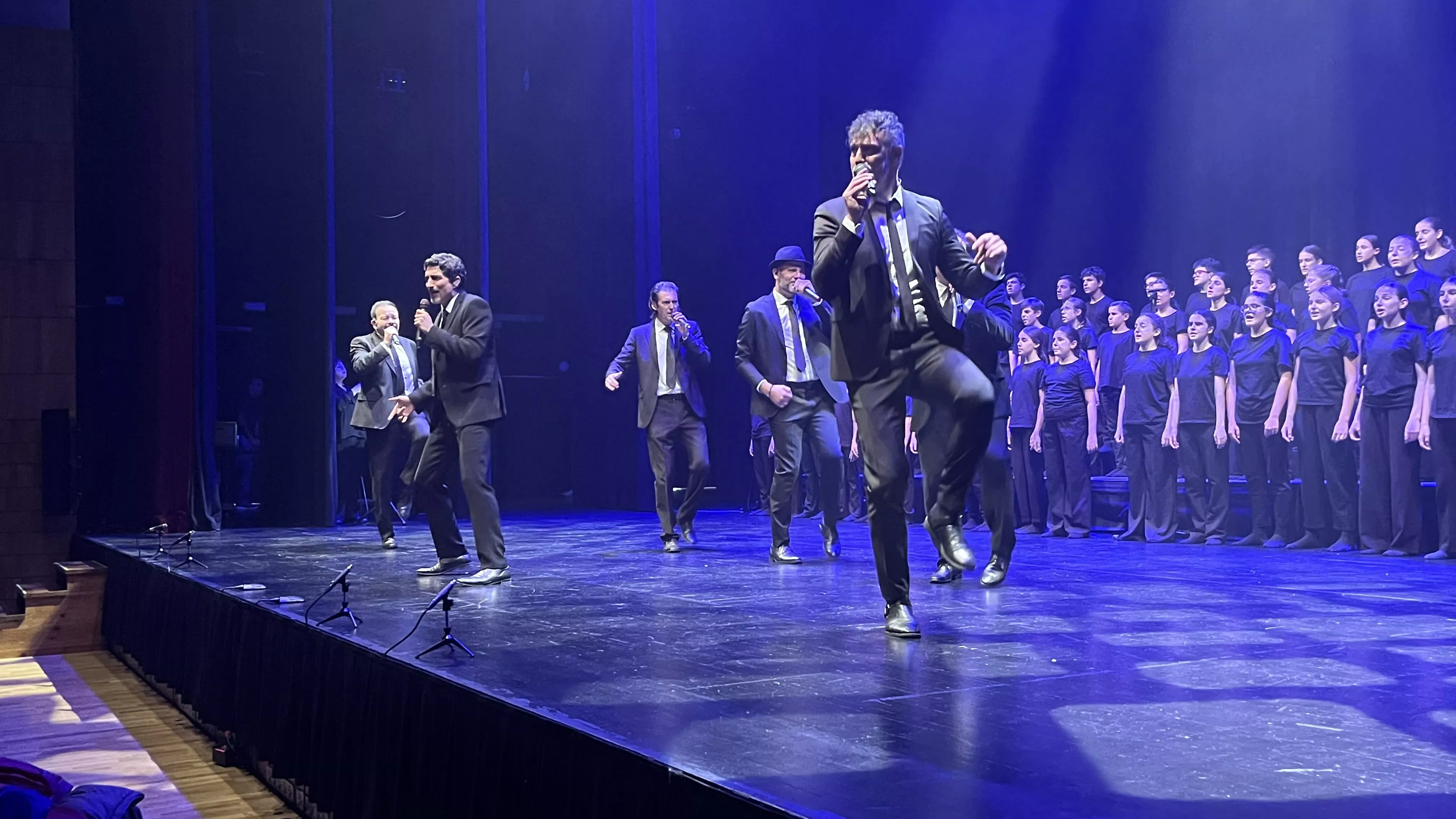  "El Poder de la Voz" de b vocal con el Coro de Voces Blancas Amici Musicae. Foto Mercedes Manterola