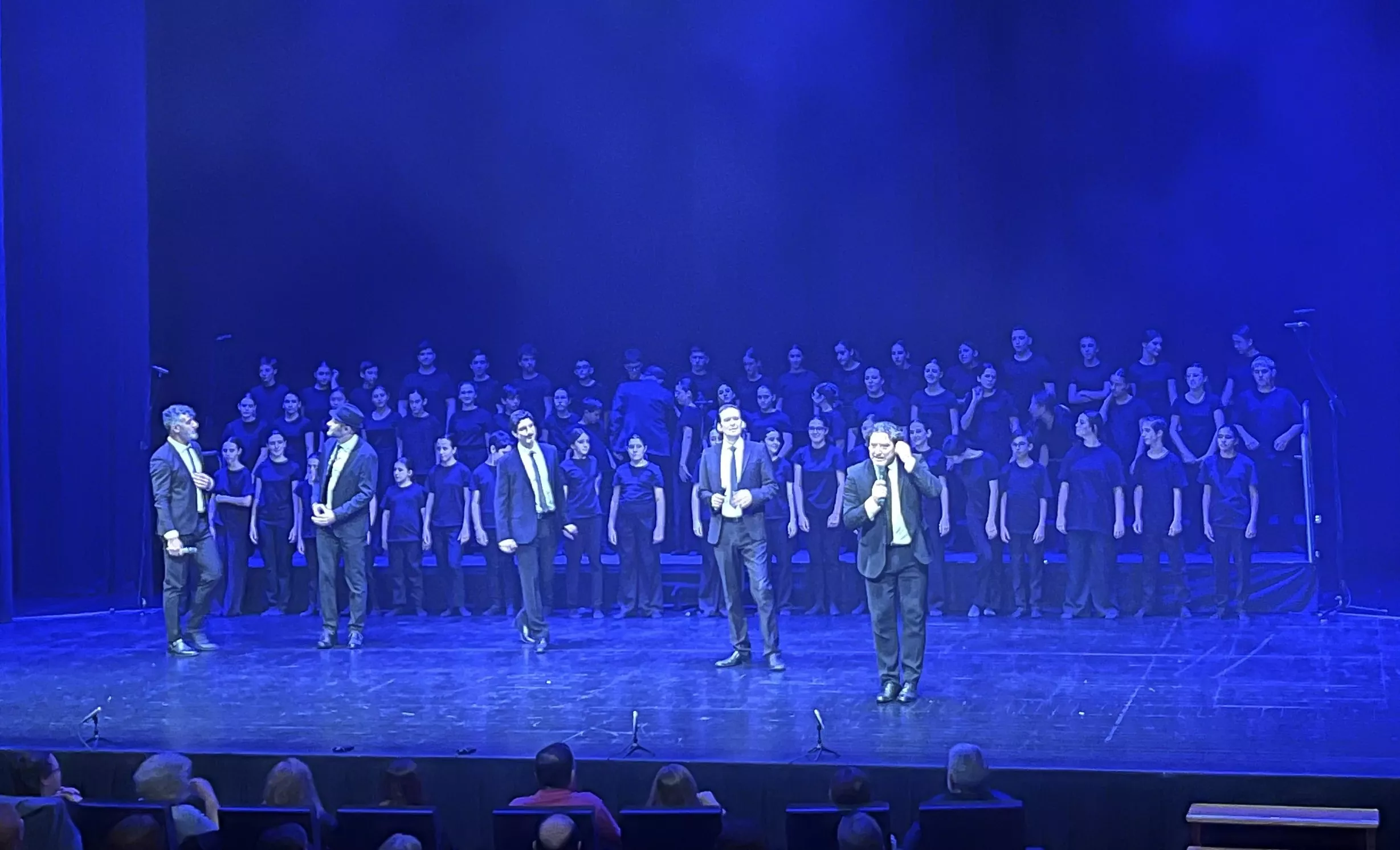  "El Poder de la Voz" de b vocal con el Coro de Voces Blancas Amici Musicae. Foto Mercedes Manterola