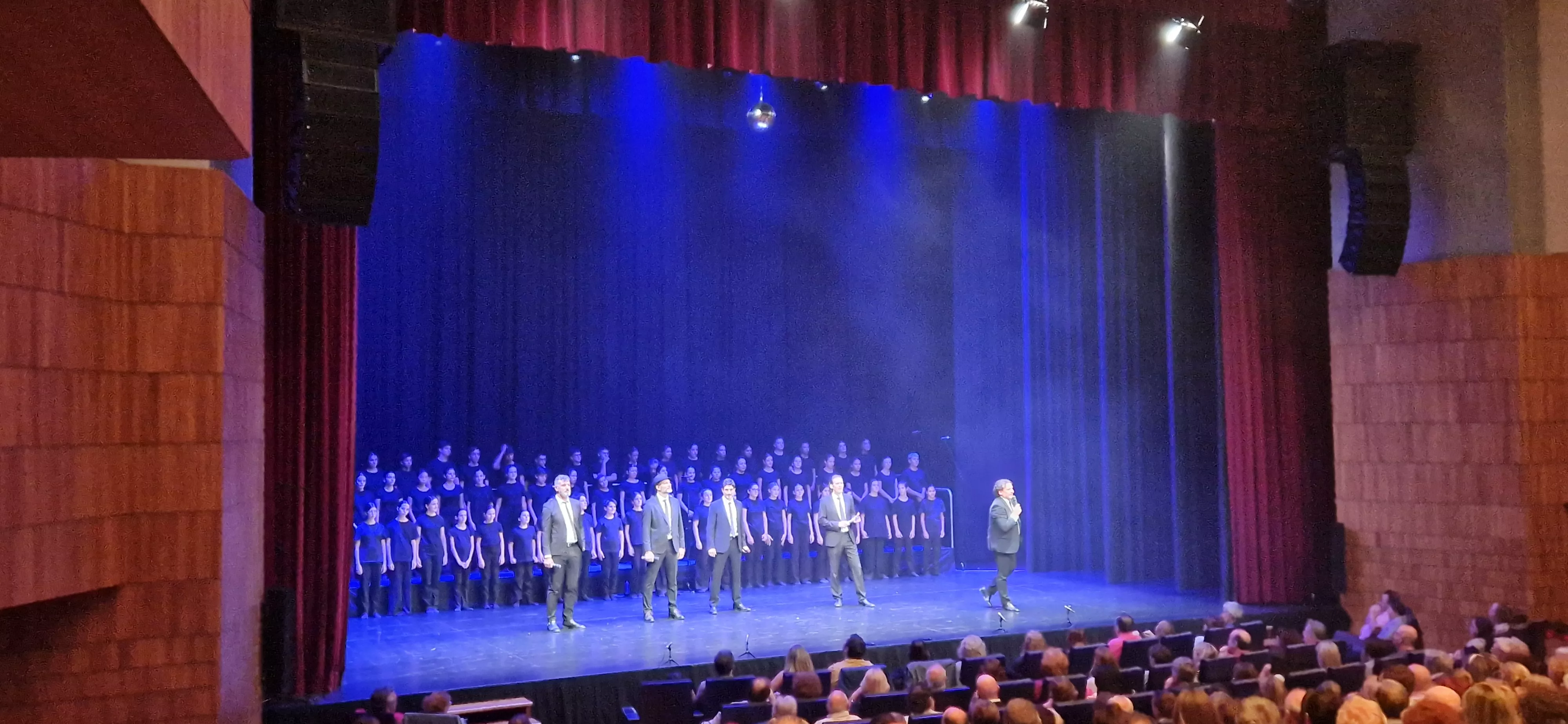  "El Poder de la Voz" de b vocal con el Coro de Voces Blancas Amici Musicae. Foto Myriam Martínez