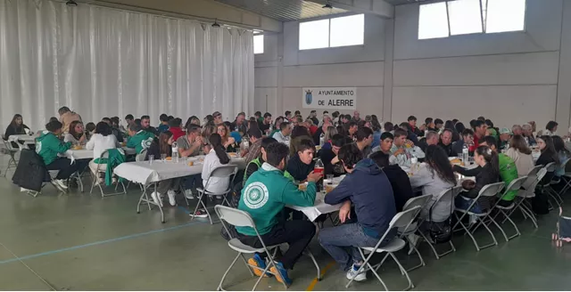 El Club Ciclista Oscense celebró su tradicional comida social en Alerre.
