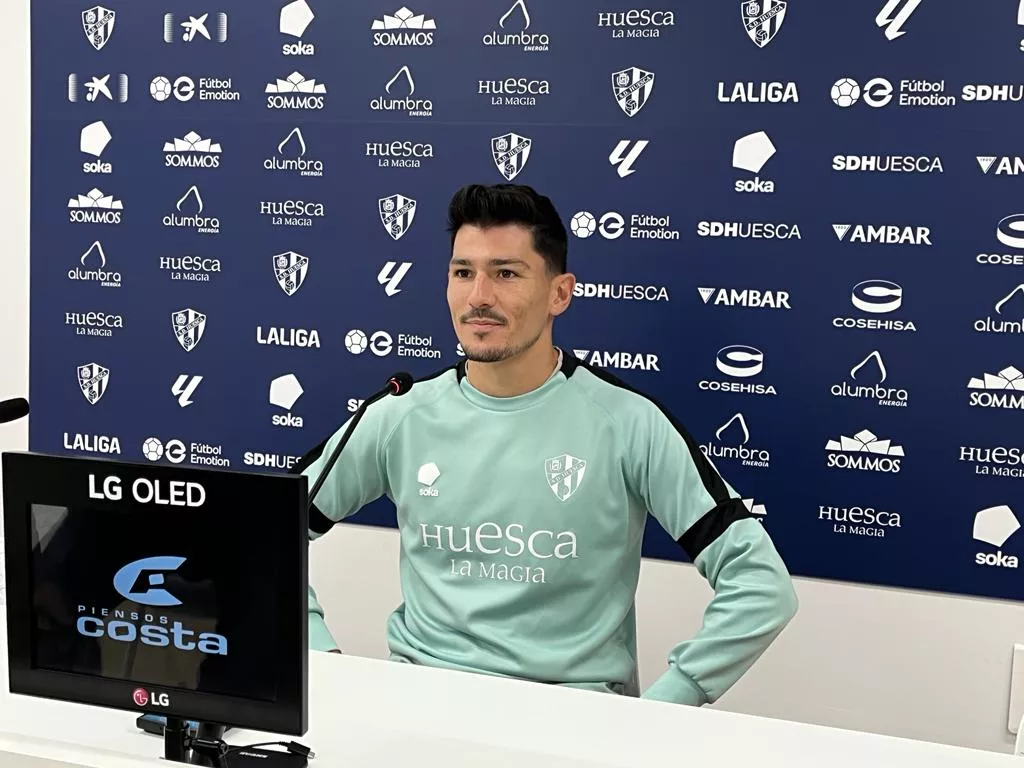 Miguel Loureiro, en la sala de prensa de la Base Aragonesa. Foto: A. Mora Miguel Loureiro, en la sala de prensa de la Base Aragonesa. Foto: A. Mora