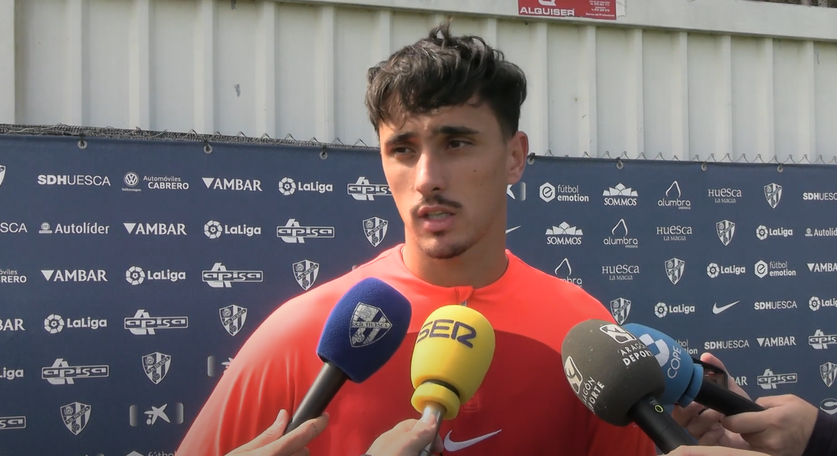 Ignasi Vilarrasa atiende a los medios después del entrenamiento de este miércoles