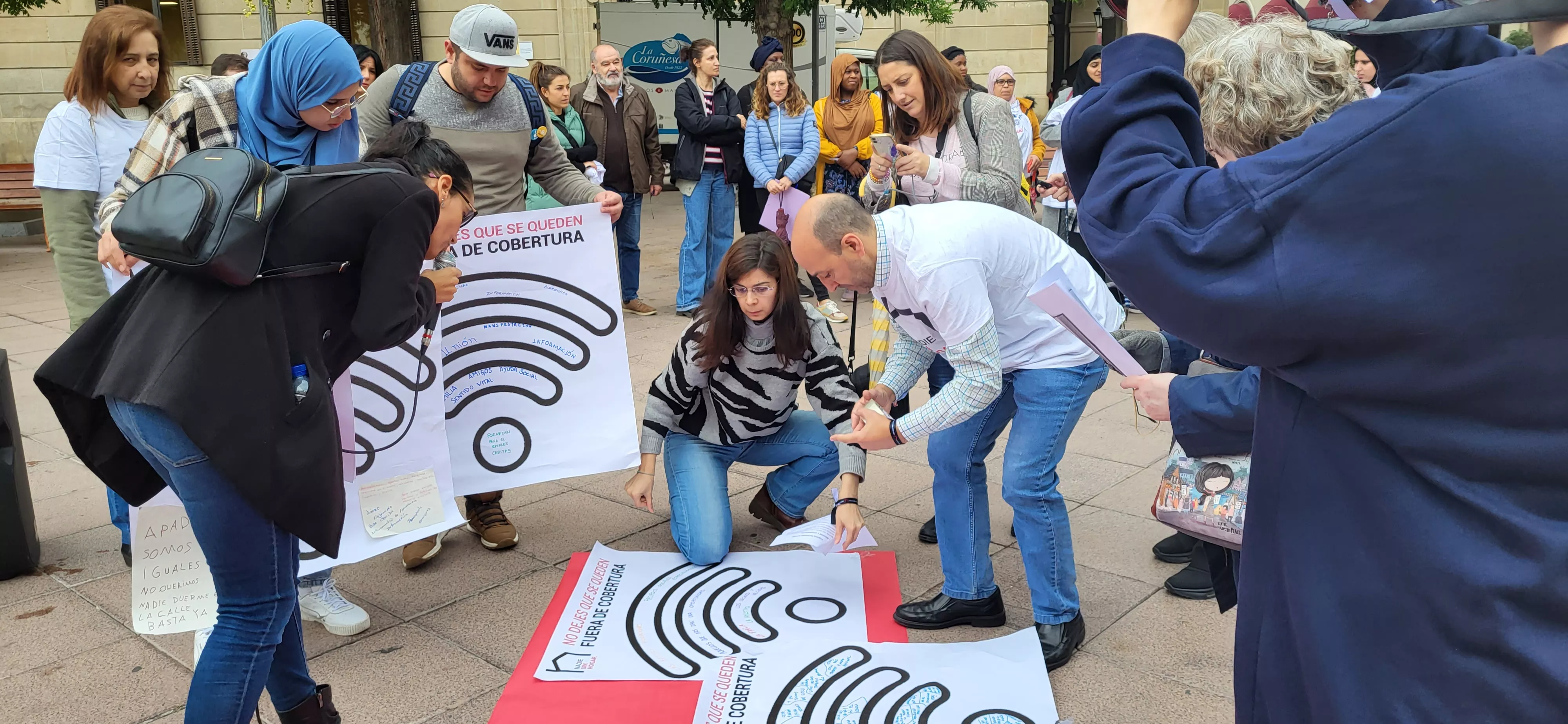 Acto celebrado por Cáritas en Huesca en el Día de las Personas sin Hogar. Foto Mercedes Manterola