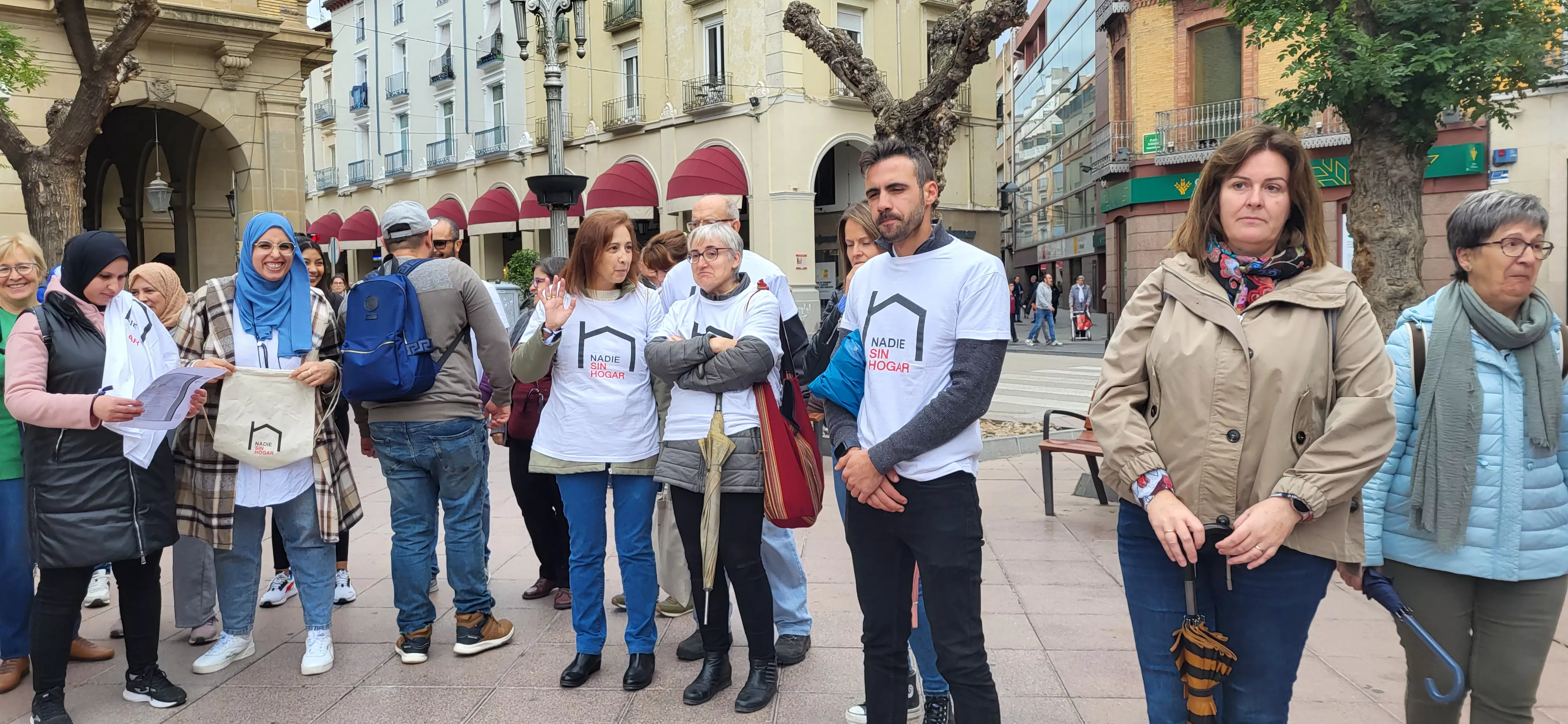 Acto celebrado por Cáritas en Huesca en el Día de las Personas sin Hogar. Foto Mercedes Manterola