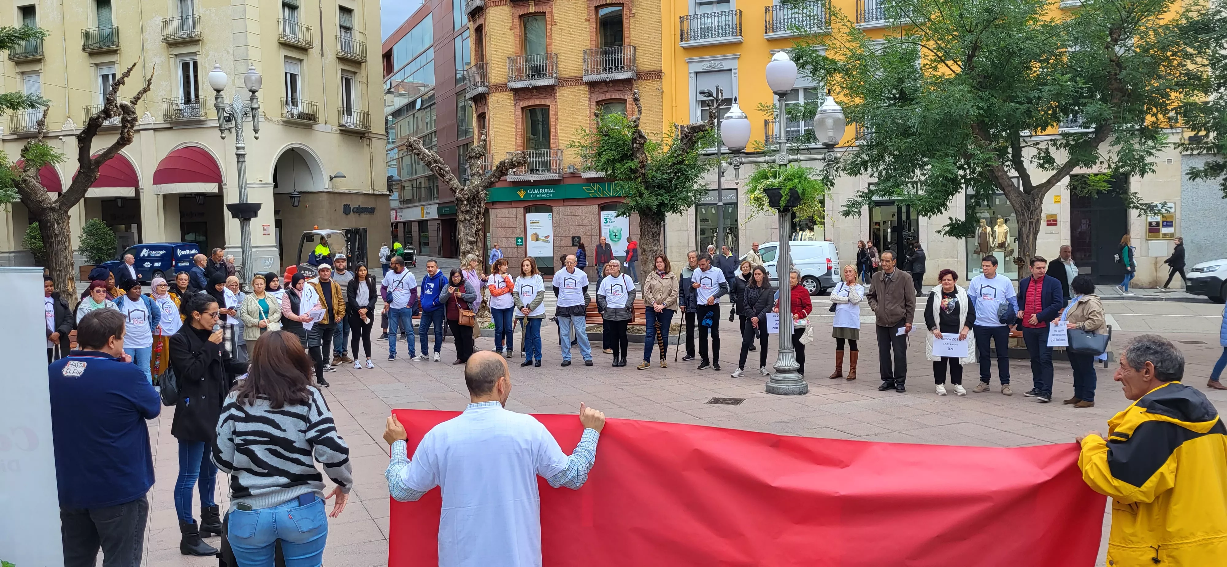 Acto celebrado por Cáritas en Huesca en el Día de las Personas sin Hogar. Foto Mercedes Manterola