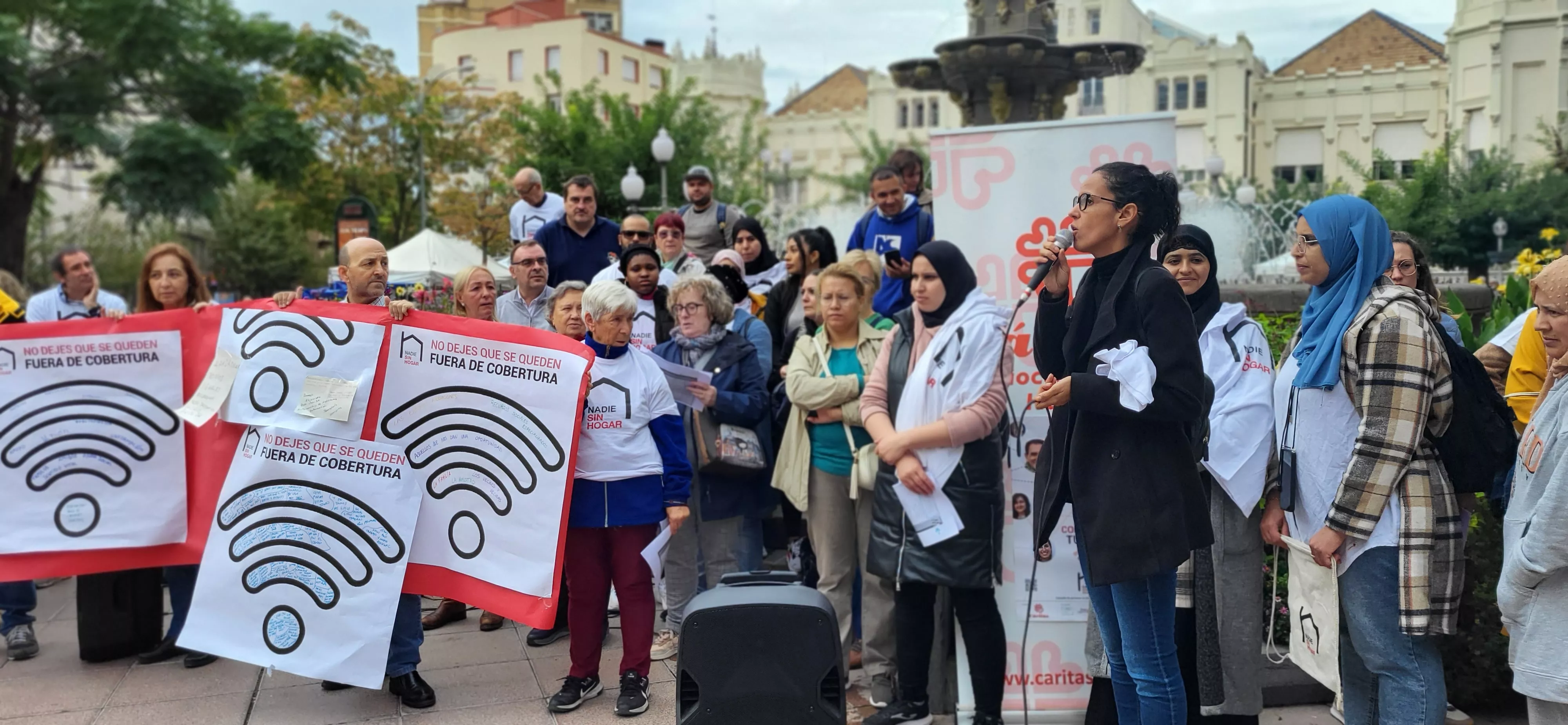 Acto celebrado por Cáritas en Huesca en el Día de las Personas sin Hogar. Foto Mercedes Manterola