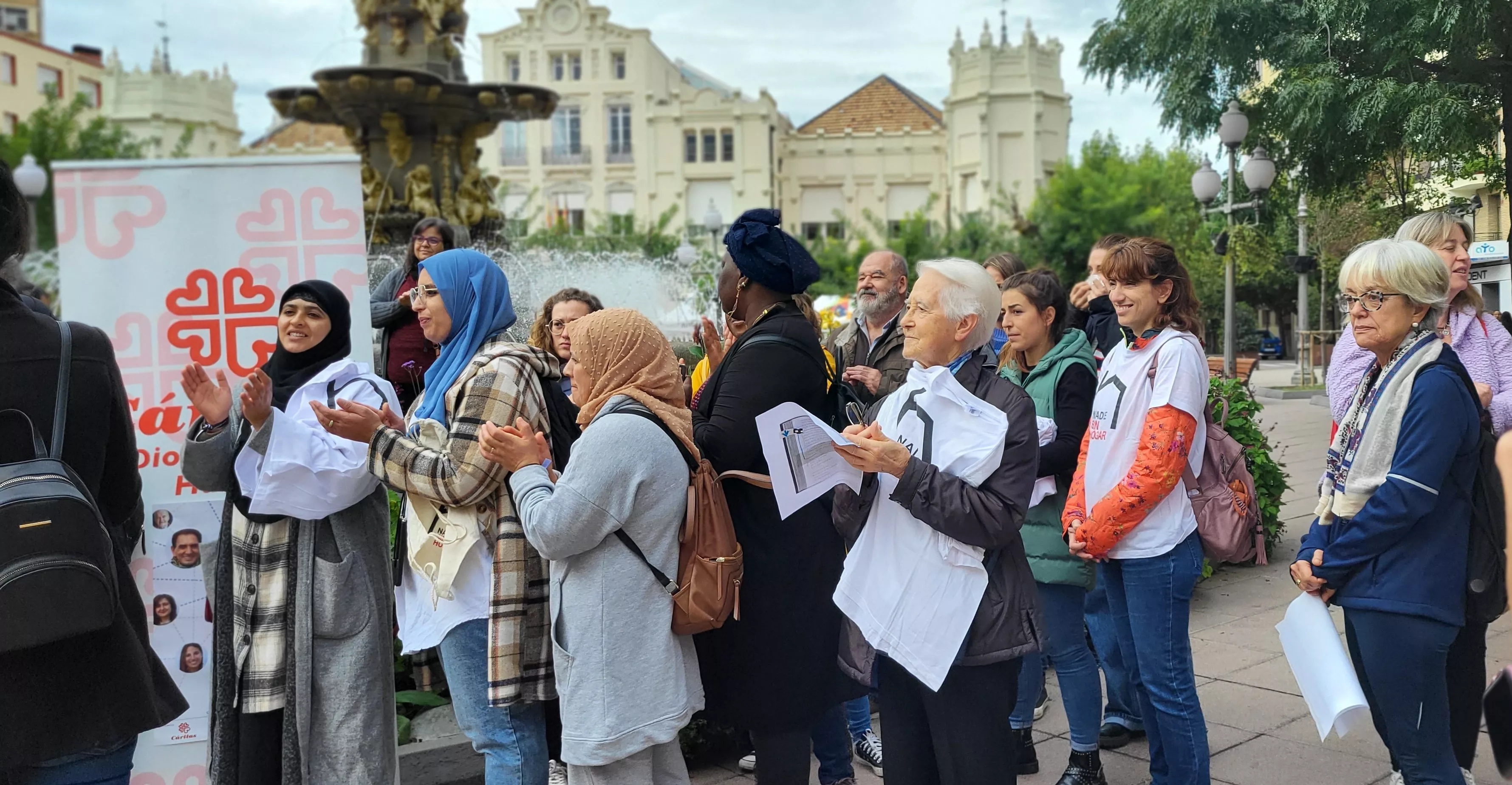 Acto celebrado por Cáritas en Huesca en el Día de las Personas sin Hogar. Foto Mercedes Manterola