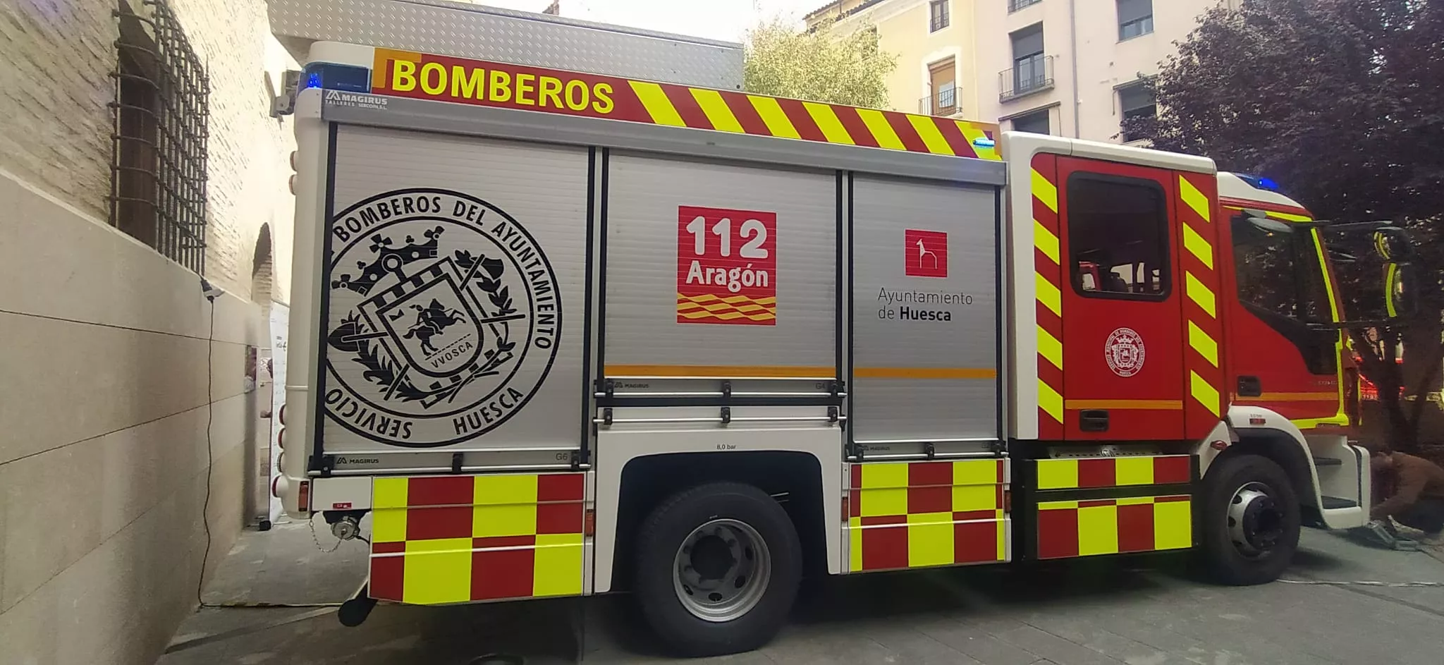 Nuevo camión de gran capacidad del Parque de Bomberos de Huesca. Foto Joaquín Santafé