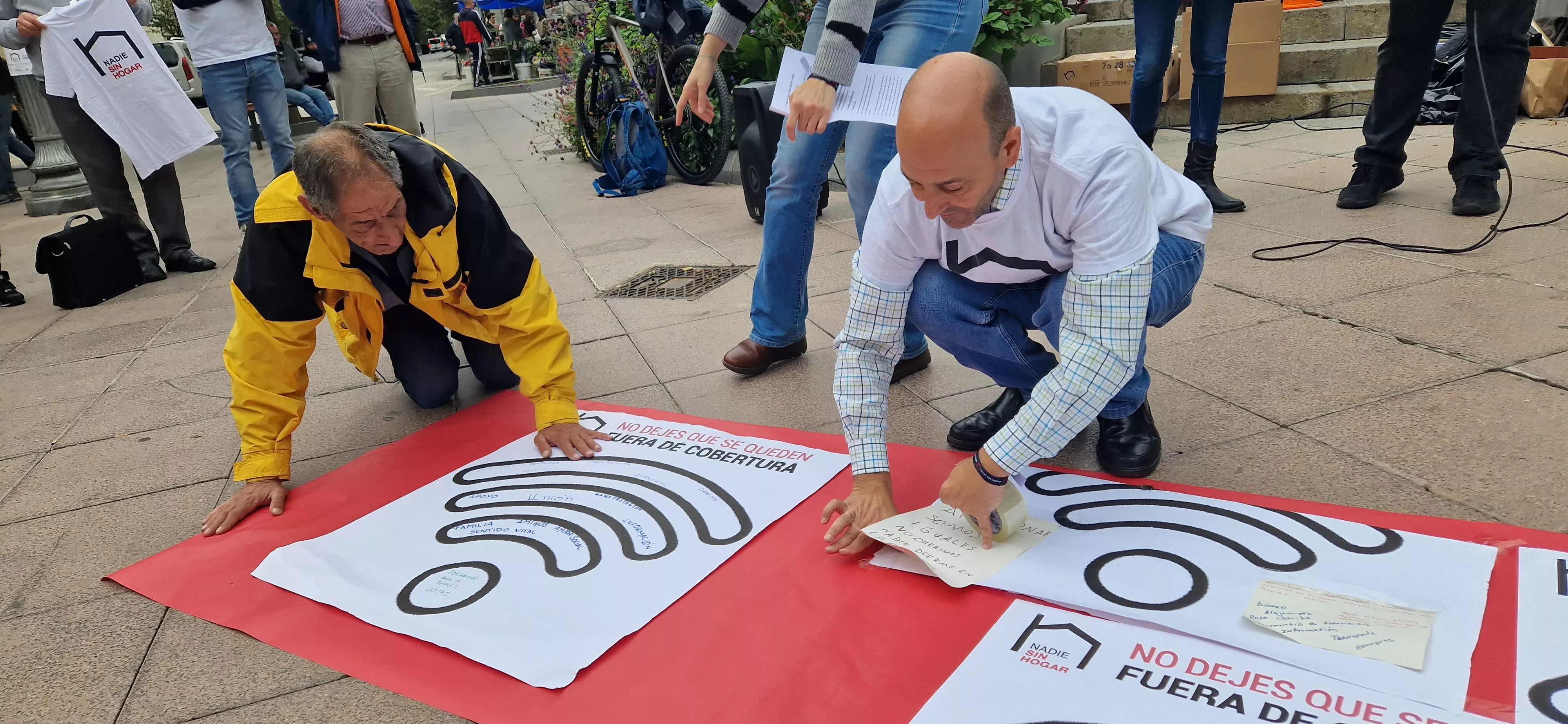 Acto celebrado por Cáritas en Huesca en el Día de las Personas sin Hogar. Foto Myriam Martínez