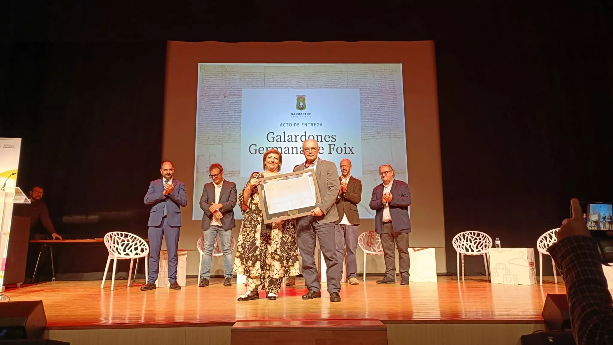 Entrega de los Galardones Germana de Foix. Jamones Arnal. Foto Ayuntamiento de Barbastro