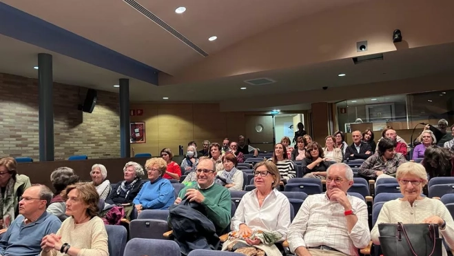 Público asistente a la charla entre Jaume Ripoll y Jesús Alegre. Público asistente a la charla entre Jaume Ripoll y Jesús Alegre.