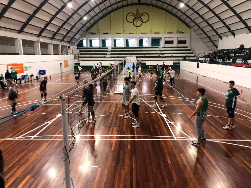 Jornada de inauguración del Club Voleibol Huesca