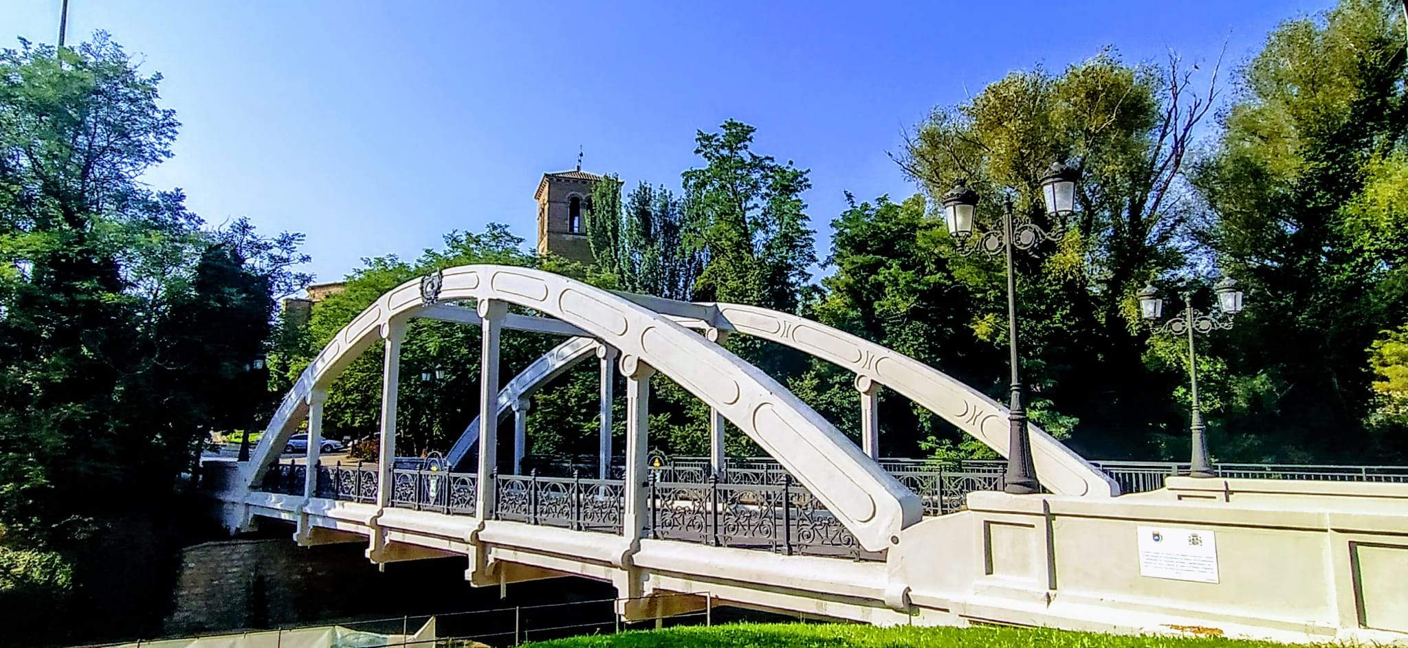 Puente de San Miguel en Huesca.