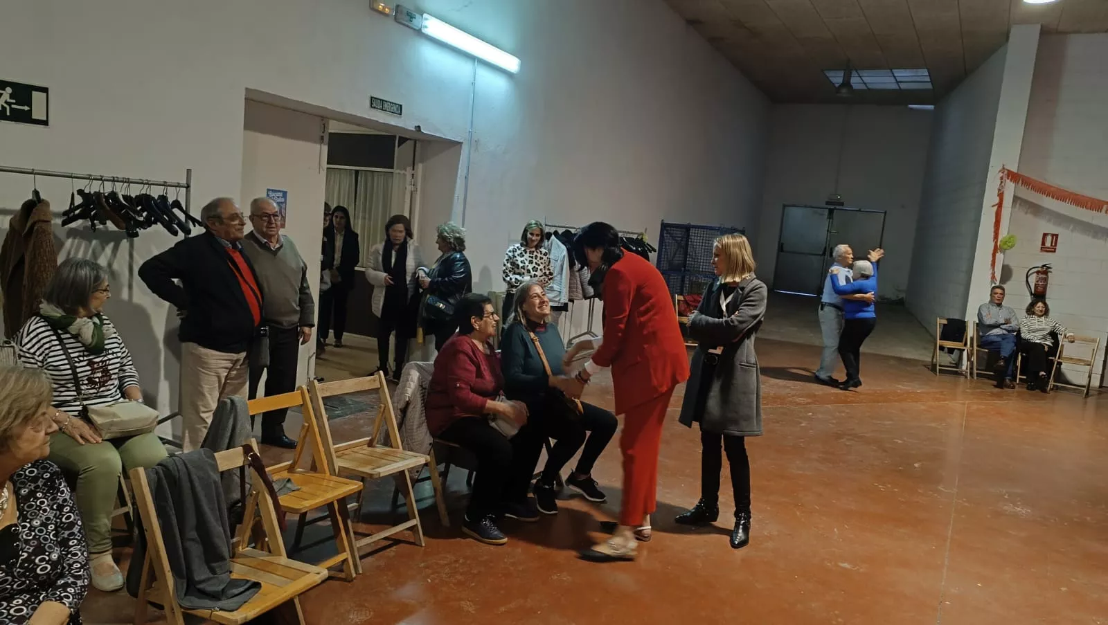 Arranca el programa Sácame a bailar.  