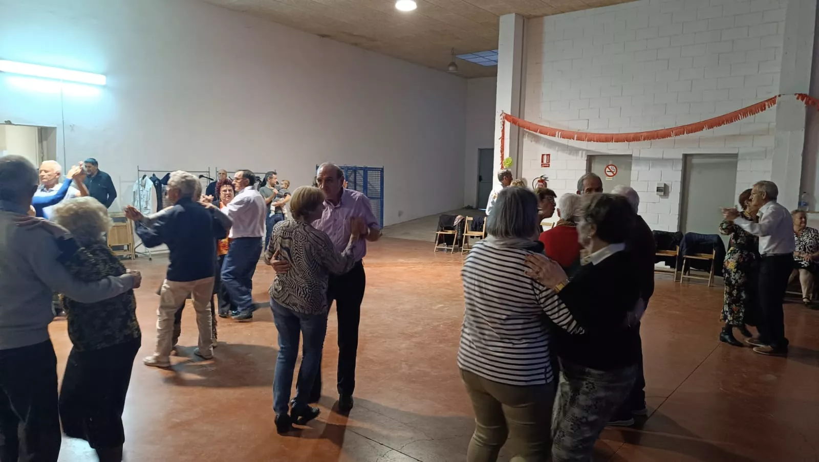 Arranca el programa Sácame a bailar.  