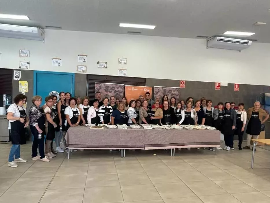 Participantes en el taller de elaboración de coc. 