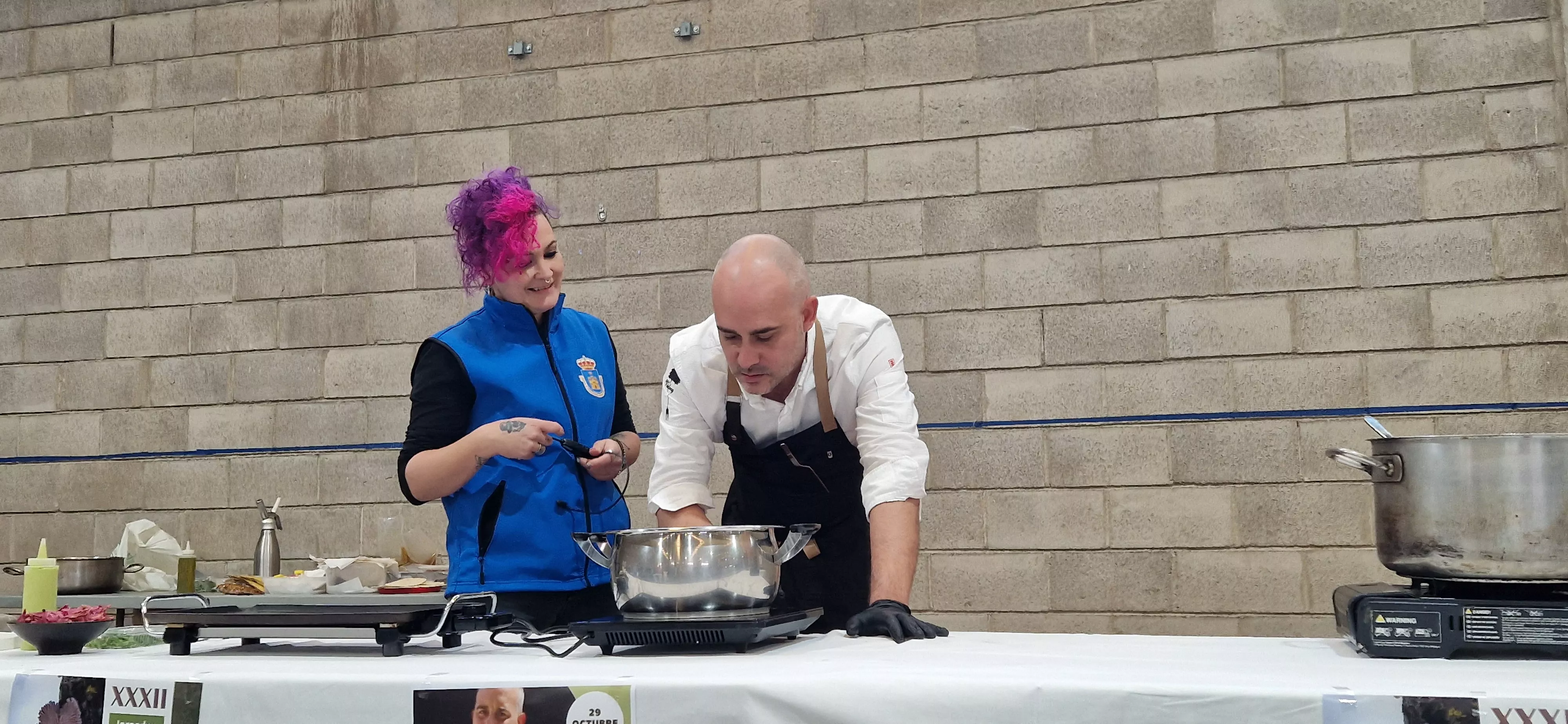 Show coocking con el chef Dani Sarasa.  XXXII Jornadas Micológicas de Ayerbe. Foto Myriam Martínez