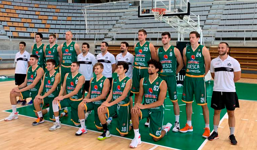 El viaje al pasado deja 12 años de oro para el CB Peñas