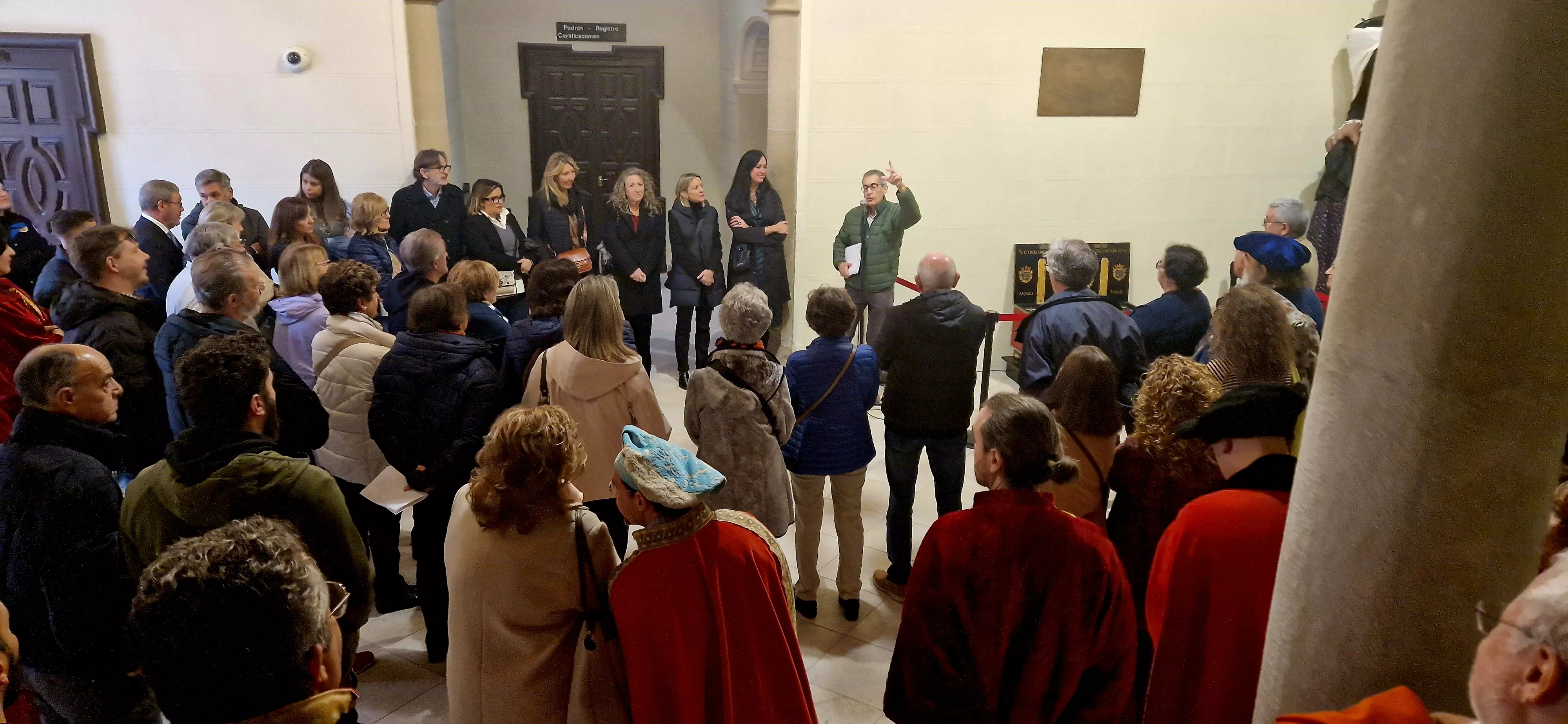 Recreación de la insaculación o extracción de oficios. Foto Myriam Martínez 