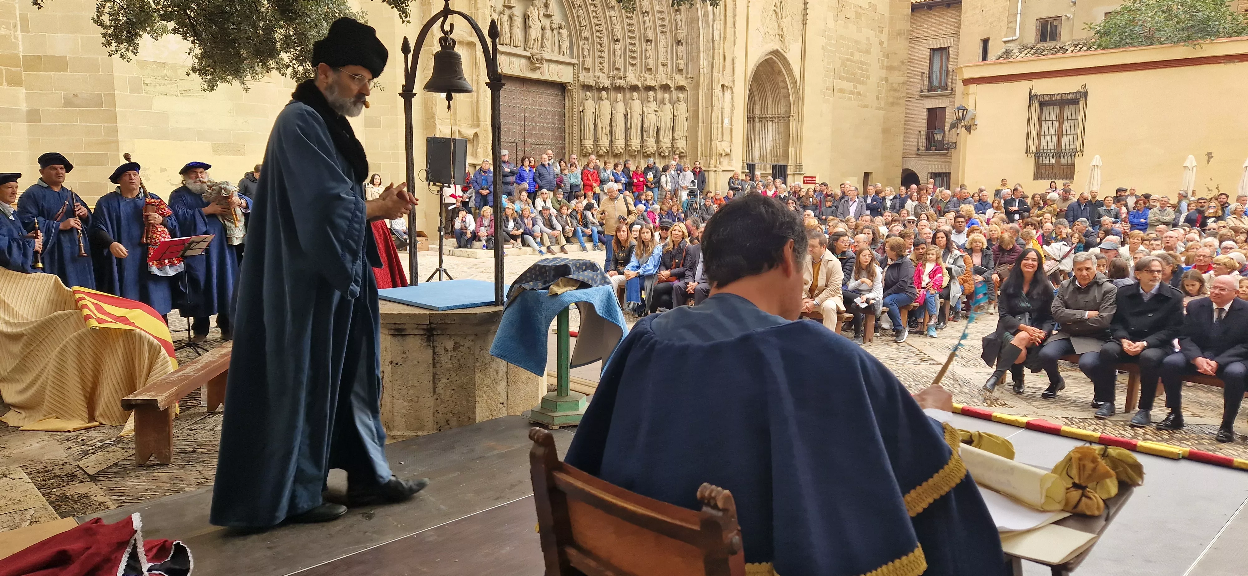 Recreación de la insaculación o extracción de oficios. Foto Myriam Martínez