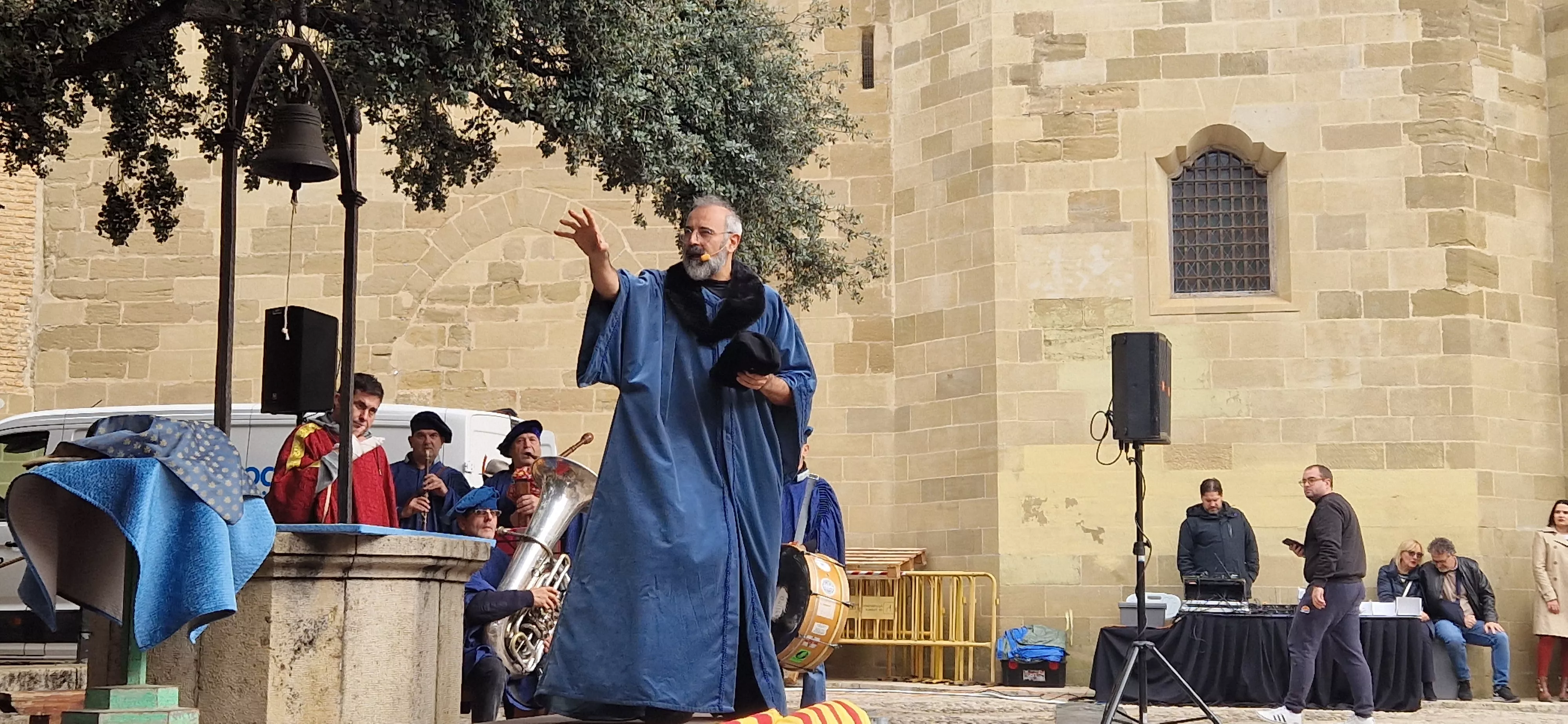 Recreación de la insaculación o extracción de oficios. Foto Myriam Martínez 