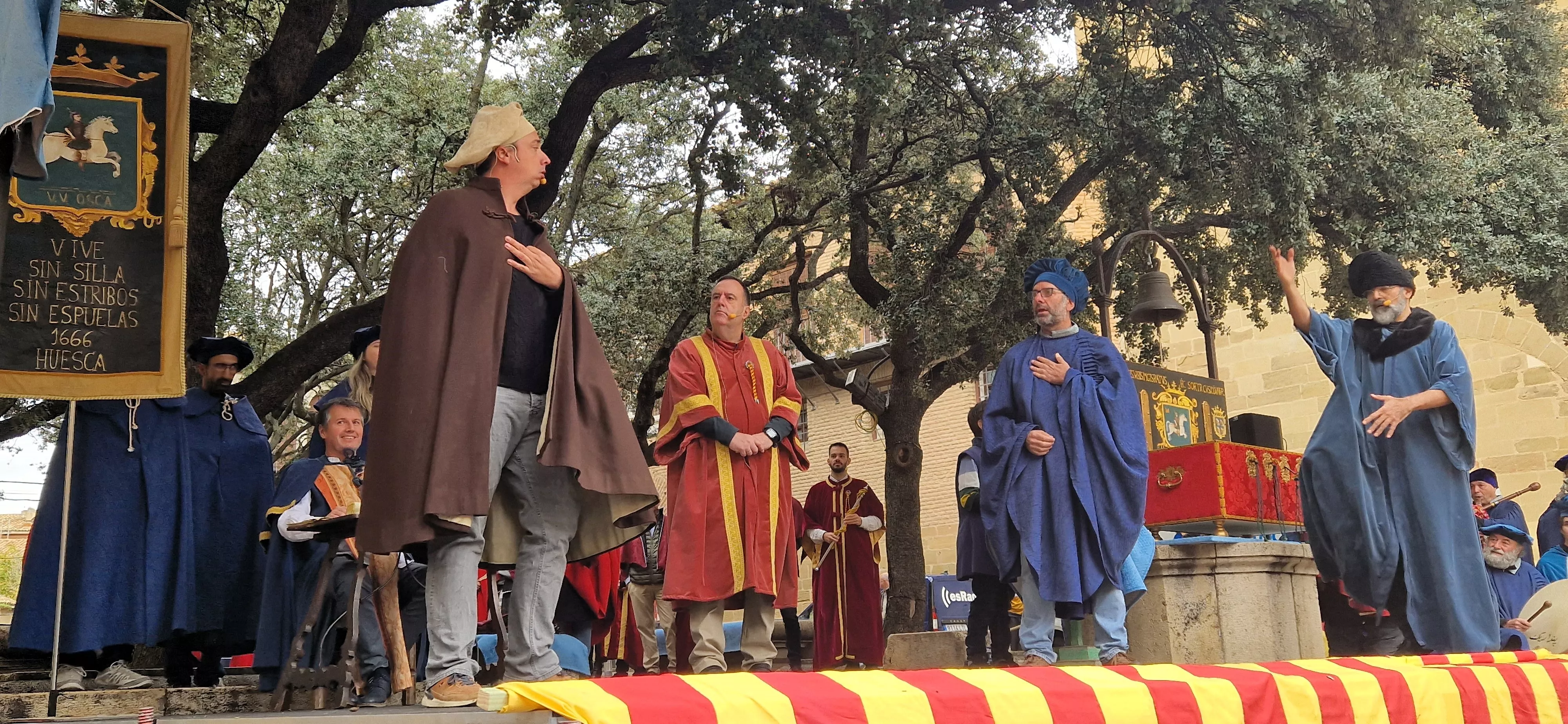 Recreación de la insaculación o extracción de oficios. Foto Myriam Martínez 