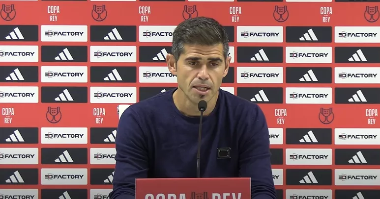 Antonio Hidalgo, entrenador de la Sociedad Deportiva Huesca, aprecia el valor de la cita de Copa ante el Rayo