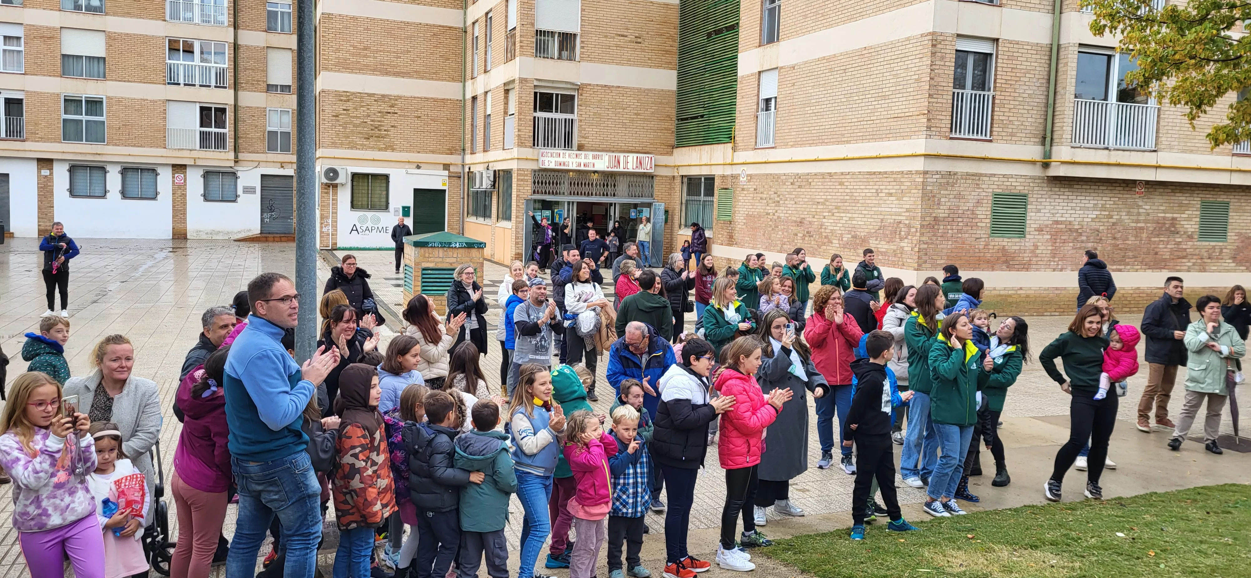 Acto de apertura de las fiestas de San Martín 2023, con el lanzamiento del cohete. Foto Mercedes Manterola