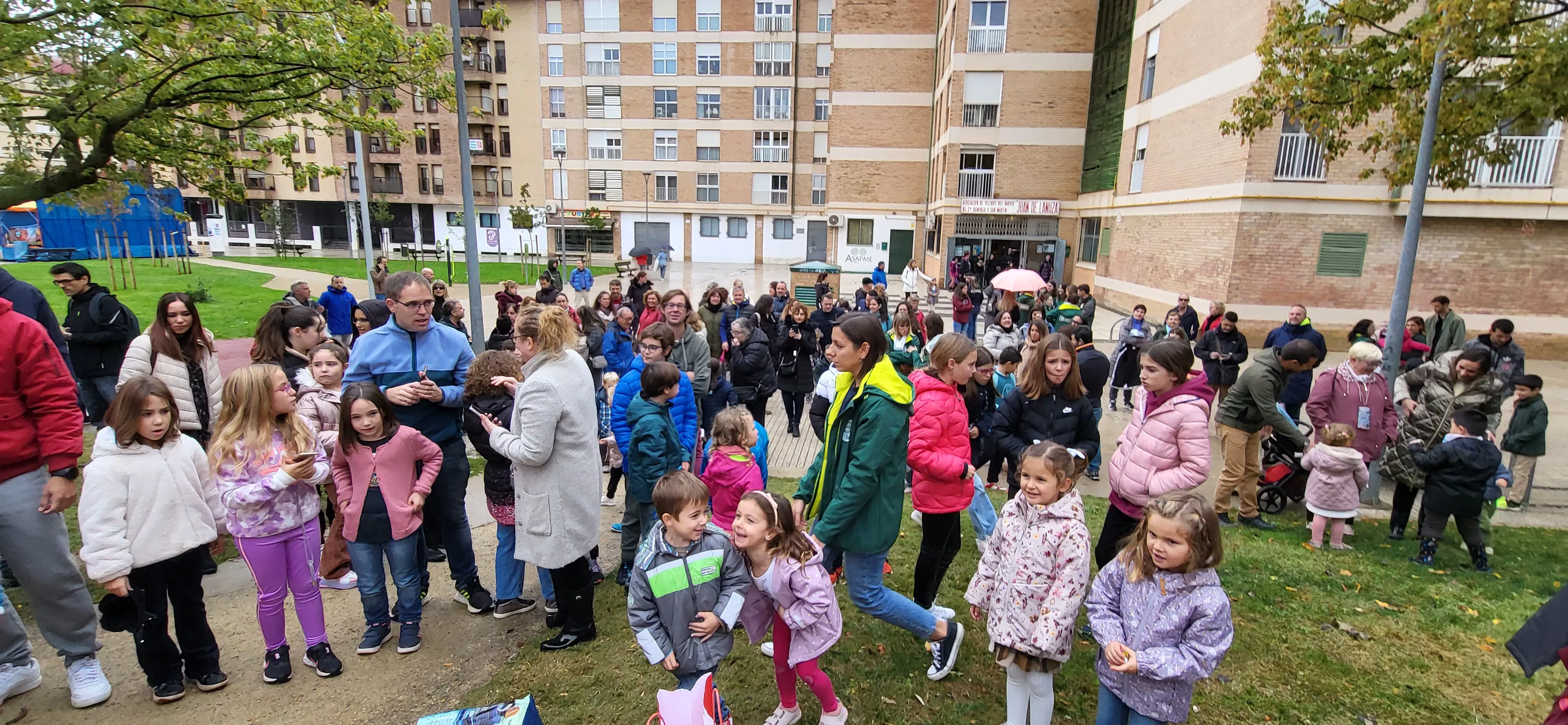 Acto de apertura de las fiestas de San Martín 2023, con el lanzamiento del cohete. Foto Mercedes Manterola