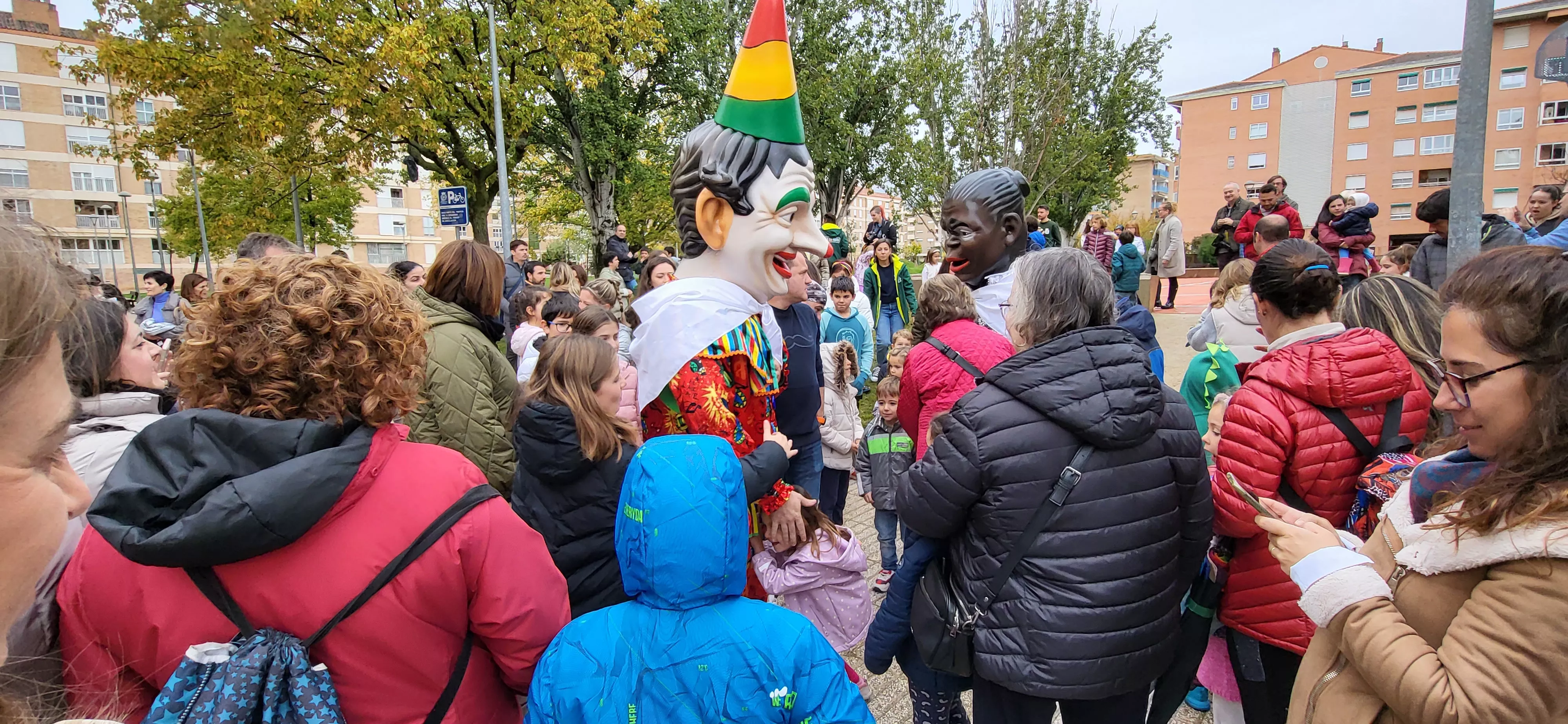 Acto de apertura de las fiestas de San Martín 2023, con el lanzamiento del cohete. Foto Mercedes Manterola