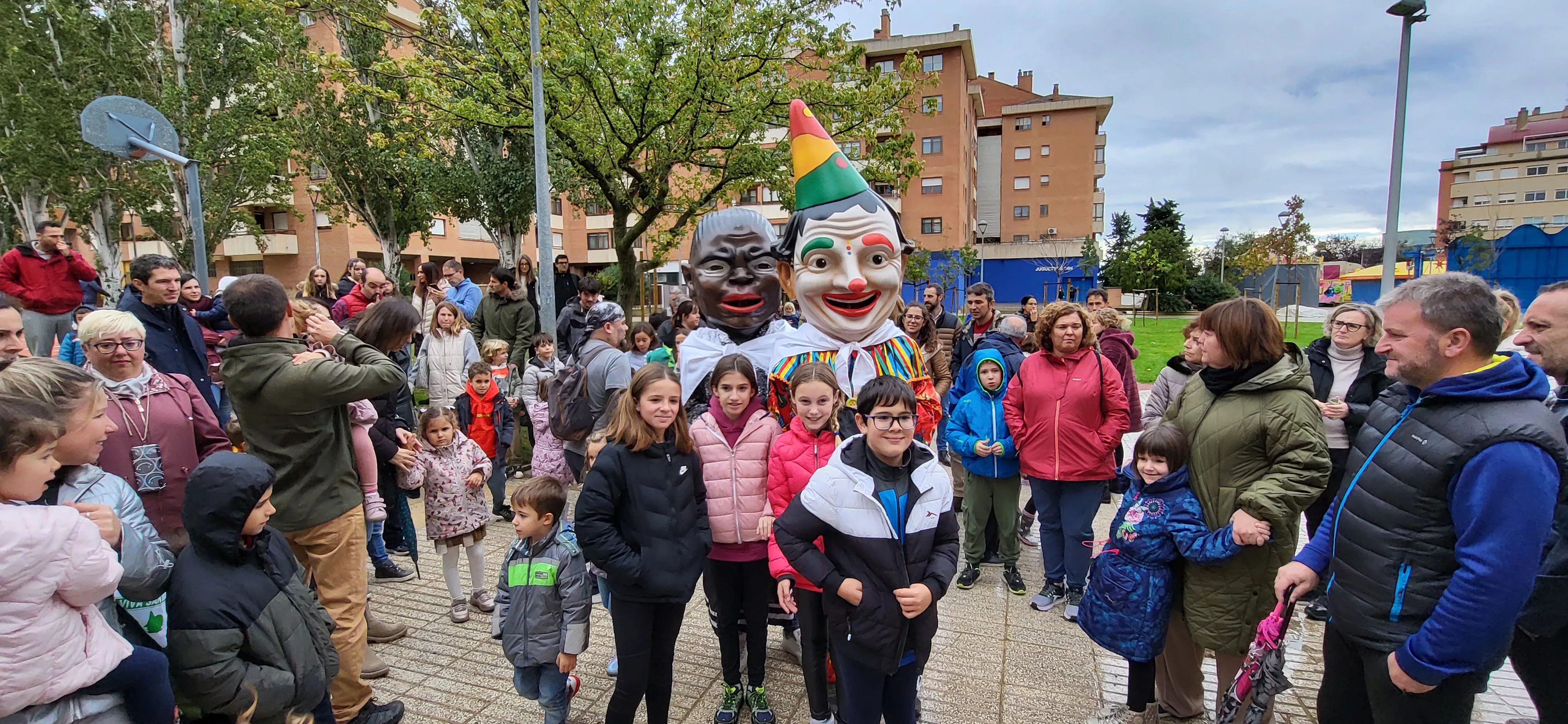 Acto de apertura de las fiestas de San Martín 2023, con el lanzamiento del cohete. Foto Mercedes Manterola