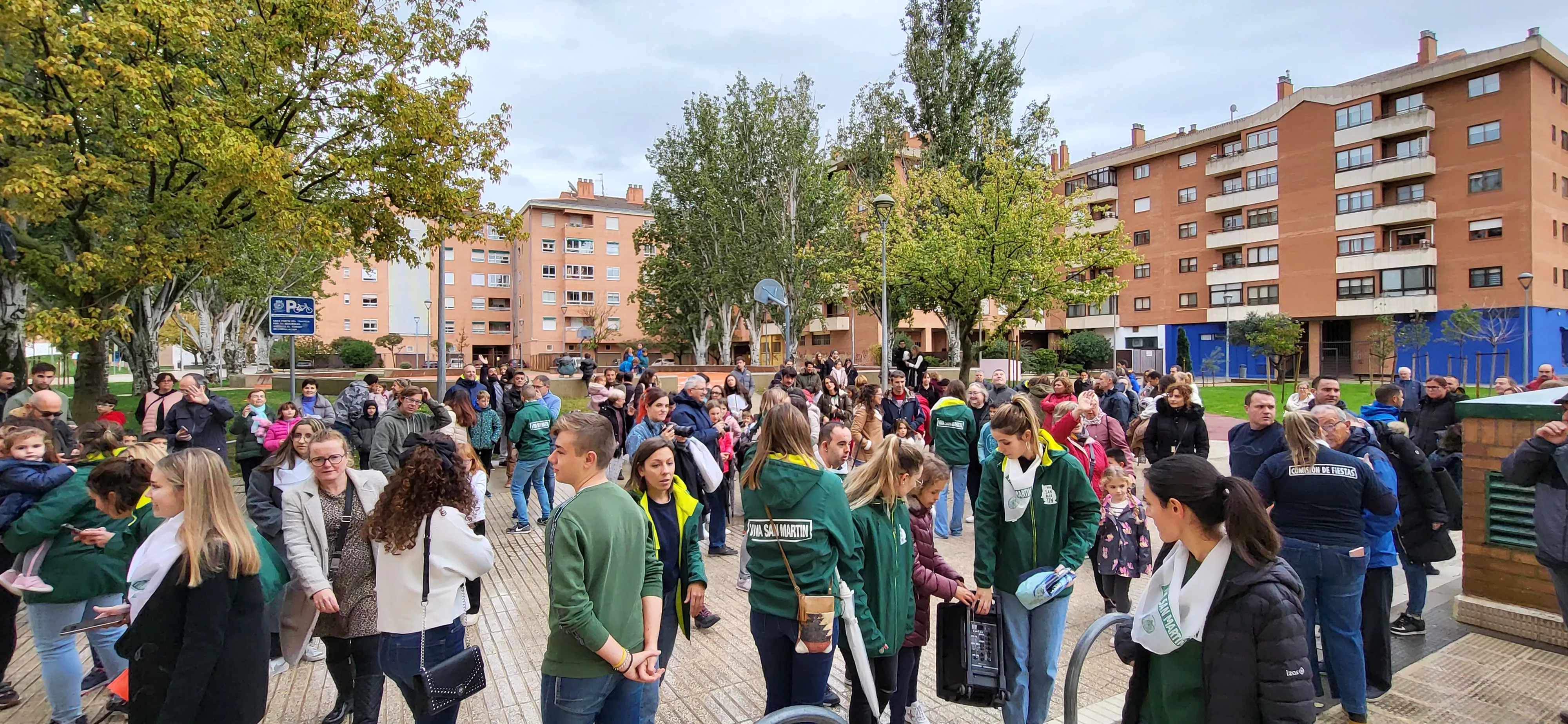 Acto de apertura de las fiestas de San Martín 2023, con el lanzamiento del cohete. Foto Mercedes Manterola