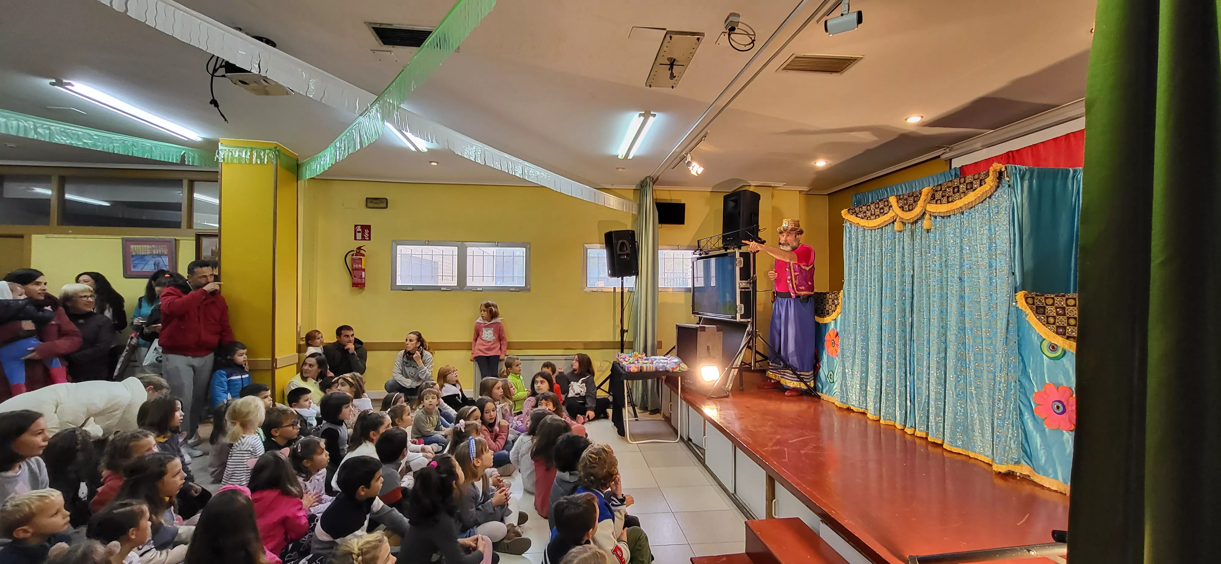 Acto de apertura de las fiestas de San Martín 2023, con el lanzamiento del cohete. Foto Mercedes Manterola