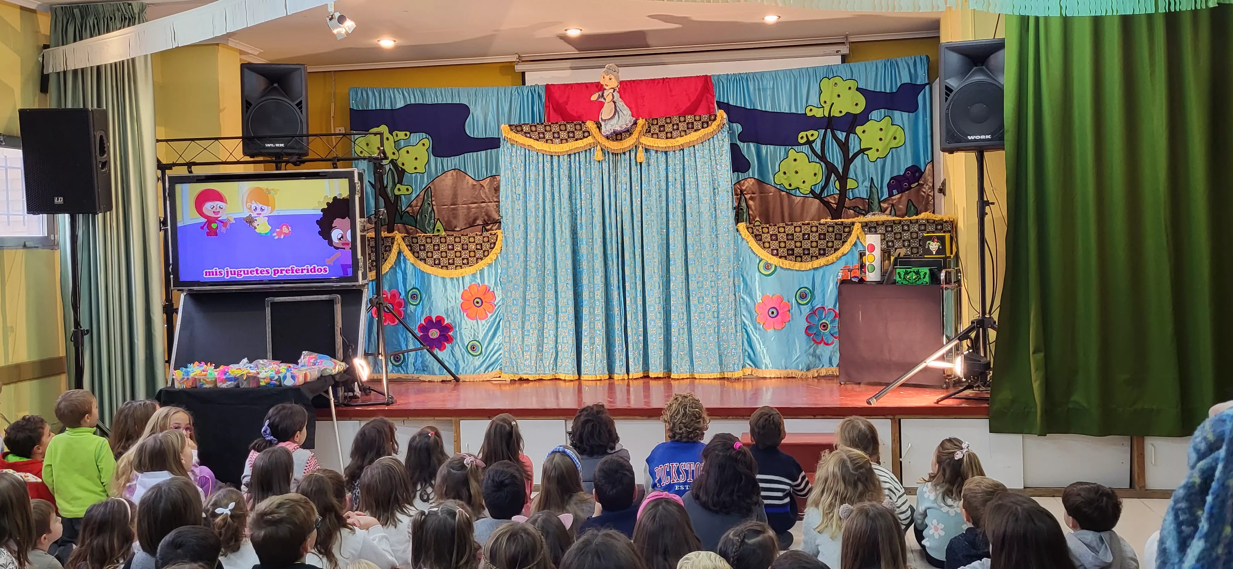 Acto de apertura de las fiestas de San Martín 2023, con el lanzamiento del cohete. Foto Mercedes Manterola