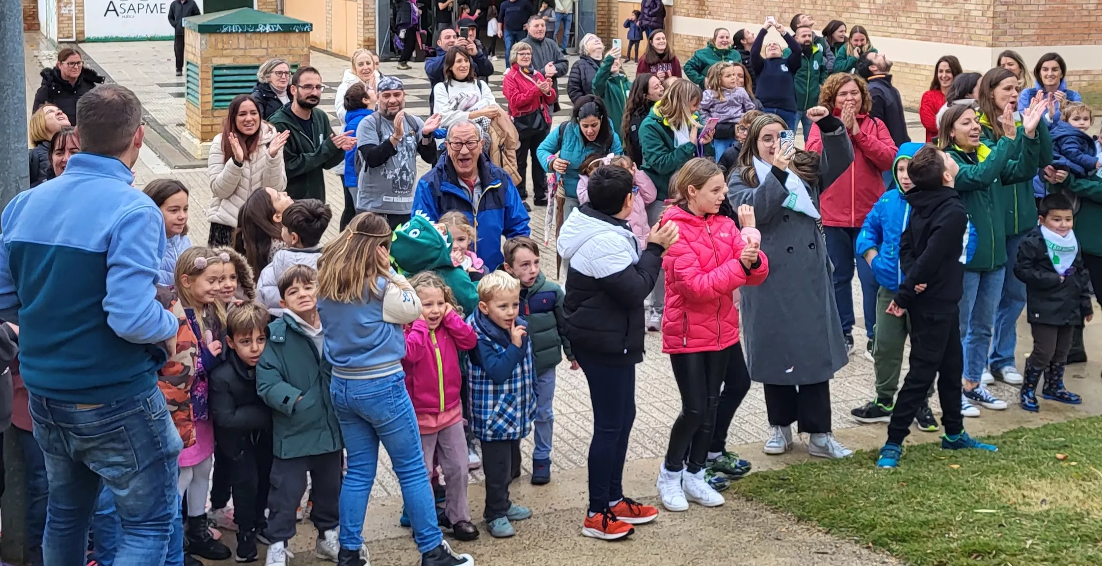 Acto de apertura de las fiestas de San Martín 2023, con el lanzamiento del cohete. Foto Mercedes Manterola