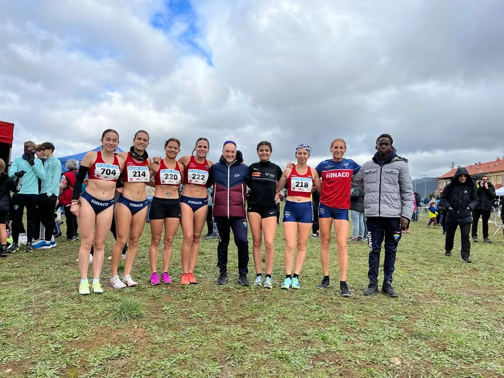 Representación de Hinaco