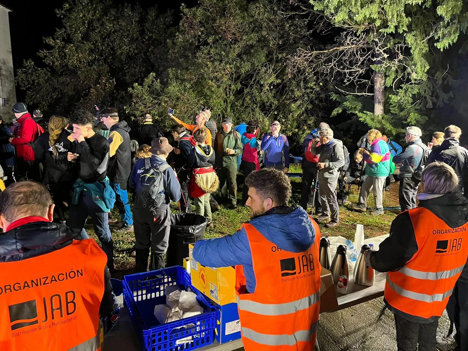 Avituallamiento en Jabarrillo. Foto Alejandro Salcedo