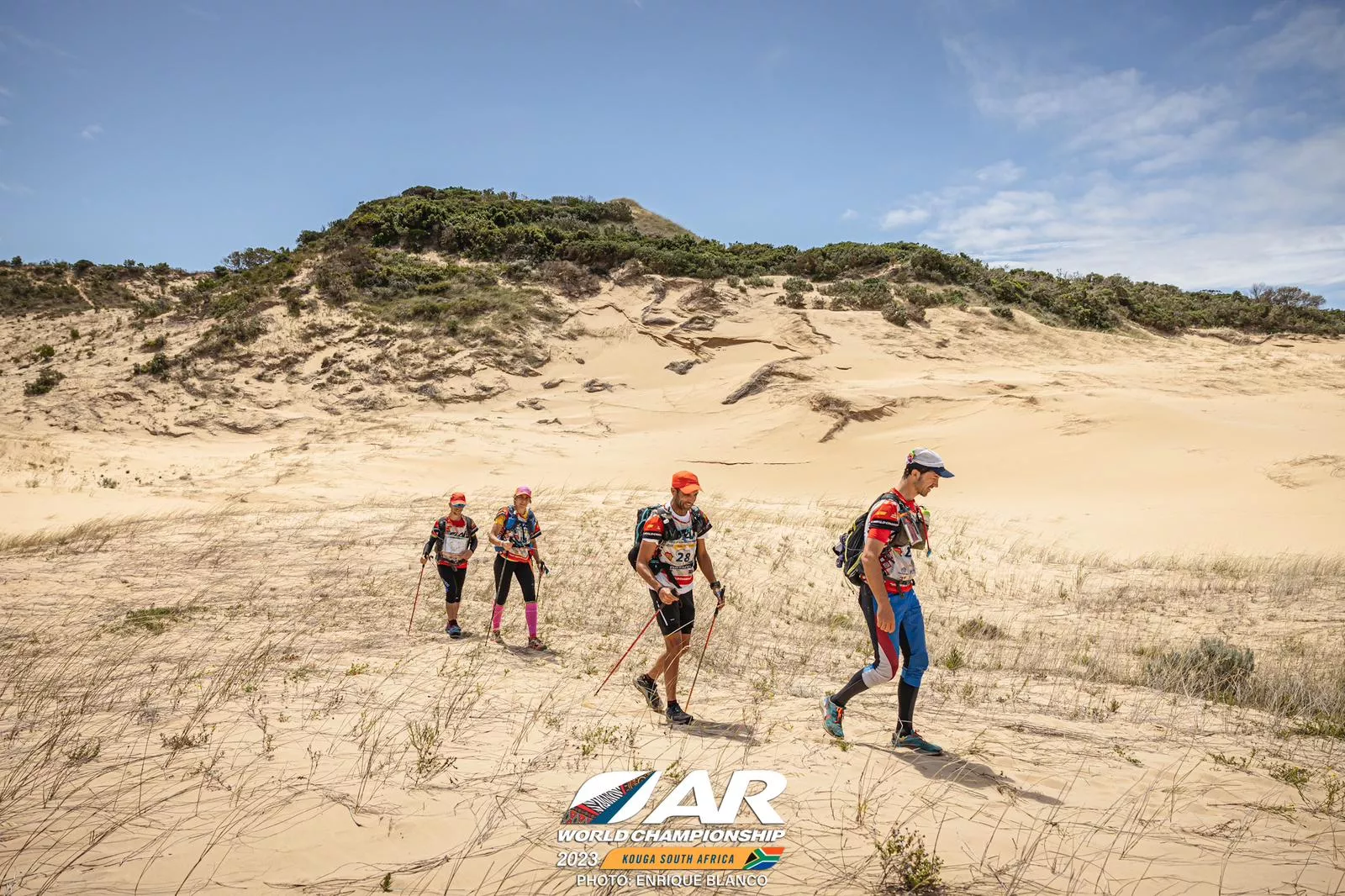 La última sección discurrió por zona de dunas y costa hasta la meta