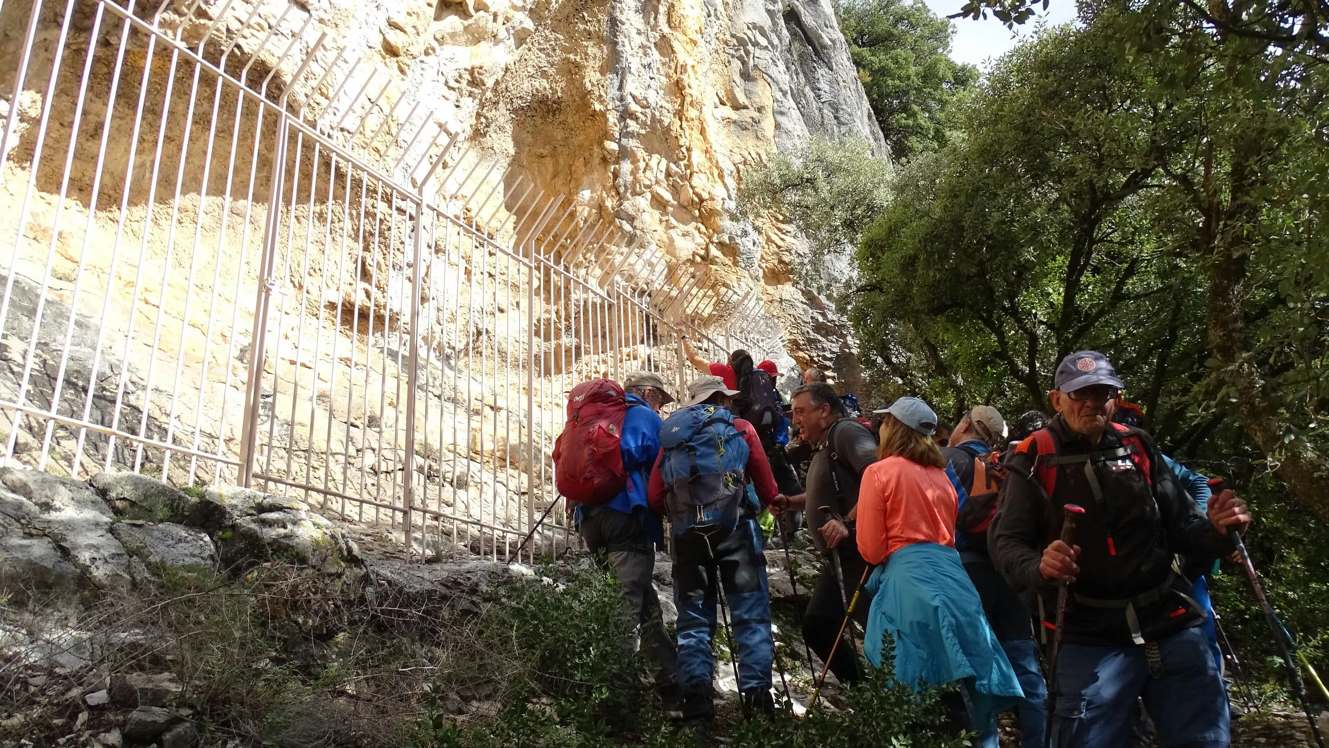 Covacho de Peña Miel,