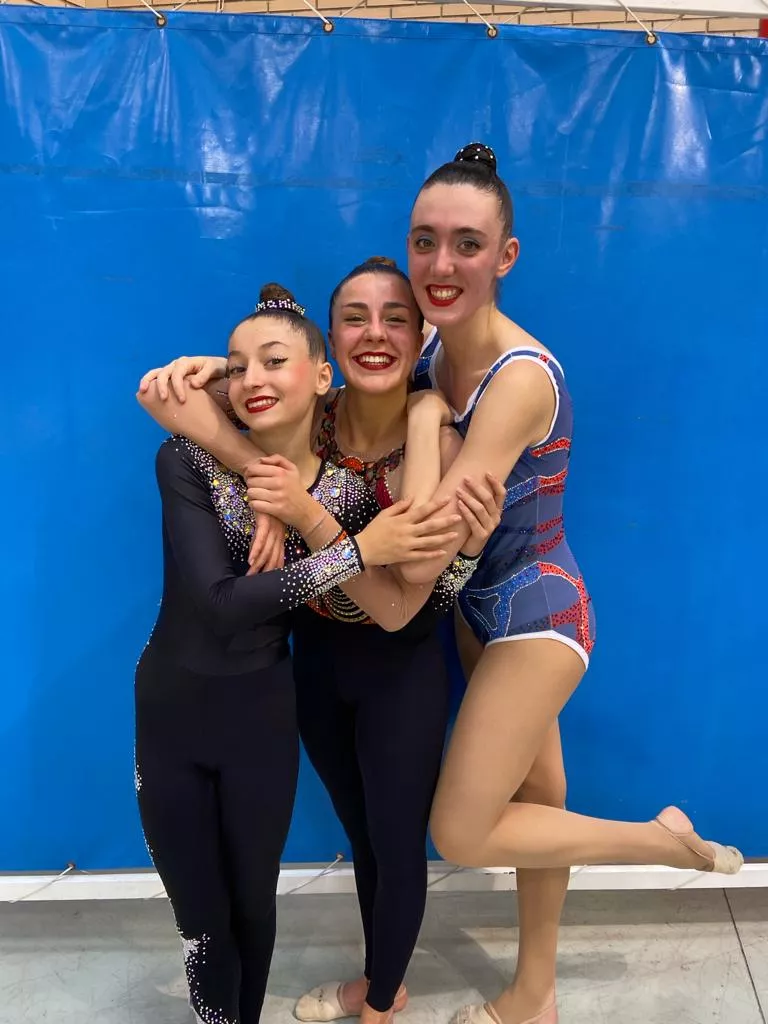 María Otín, Laura López y Claudia Casas.
