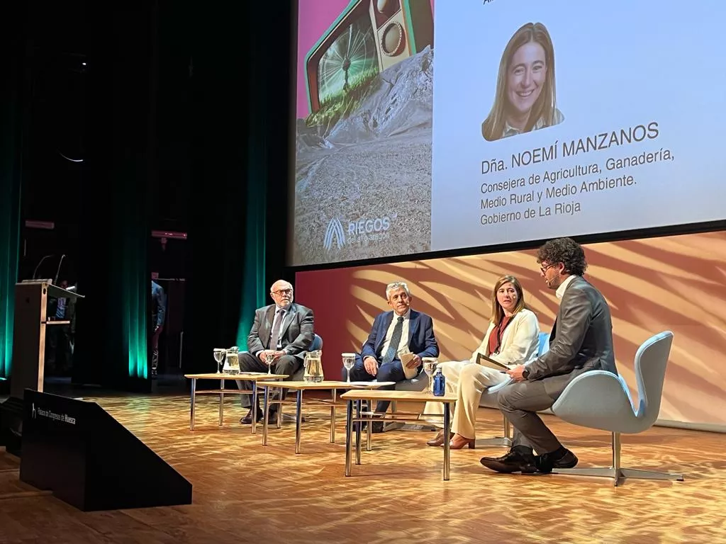 Mesa redonda de clausura en la 25 Jornada Informativa de Riegos del Alto Aragón en Huesca.