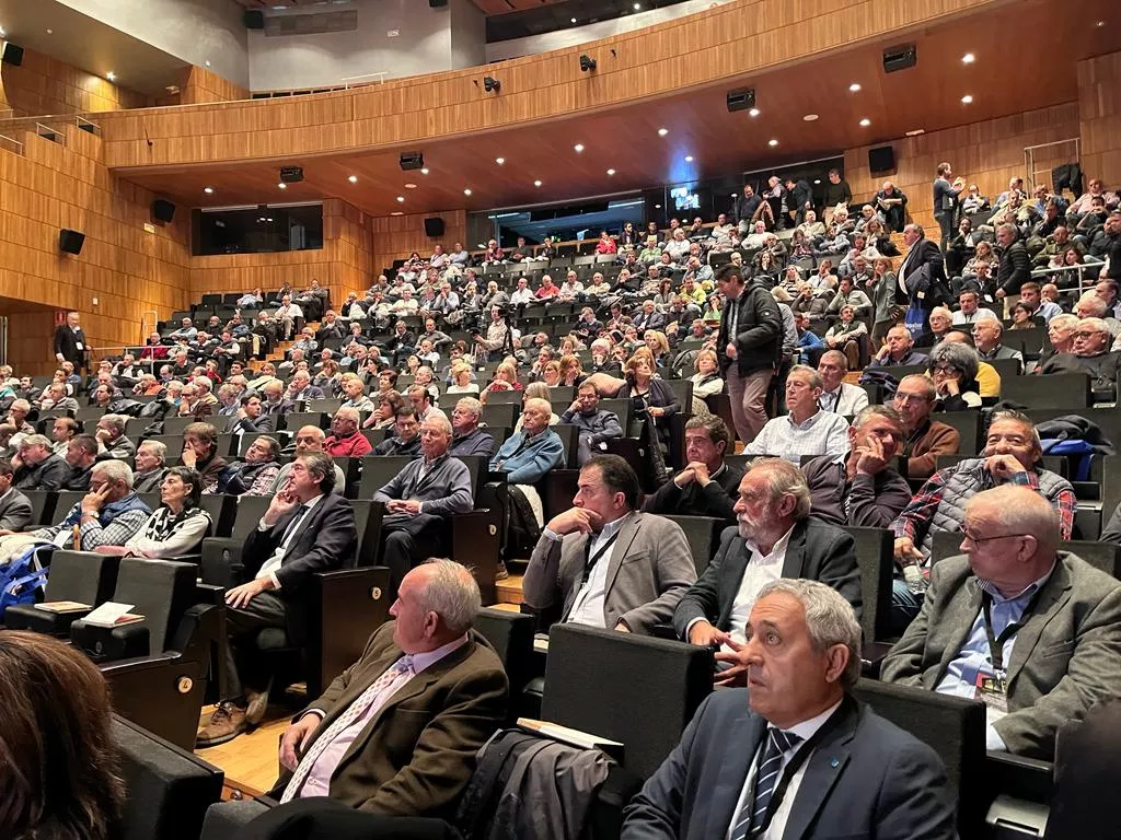  Participantes en la 25 Jornada Informativa de Riegos del Alto Aragón en Huesca.