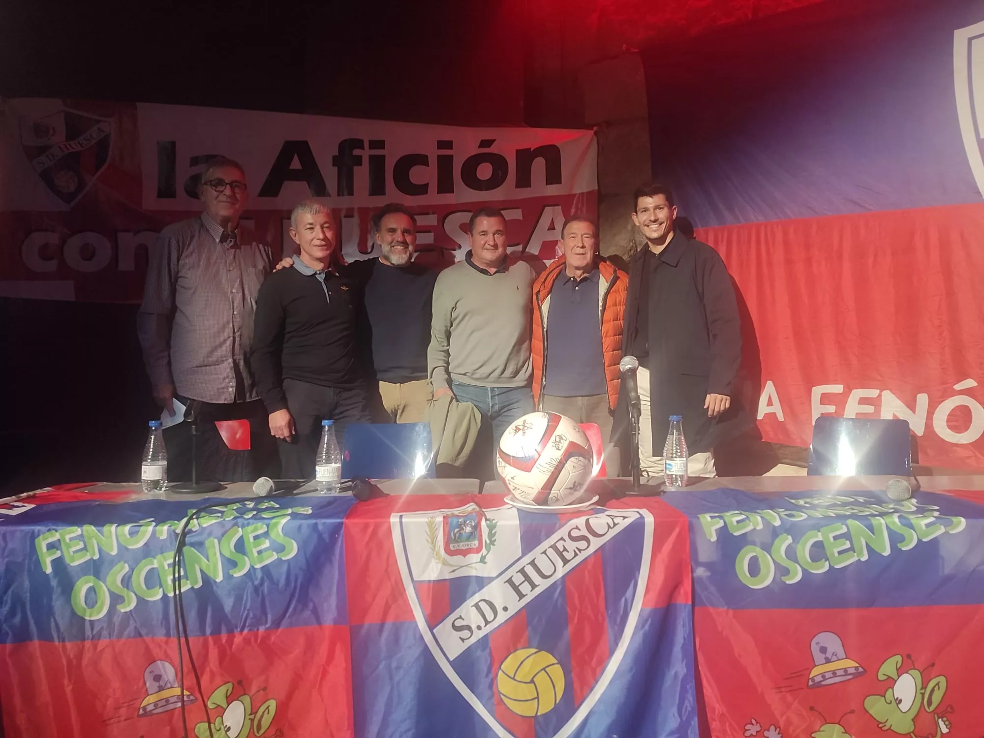 De izquierda a derecha, Pardina, Pastor, Corvinos, Orúe, Ausaberri y Loureiro.