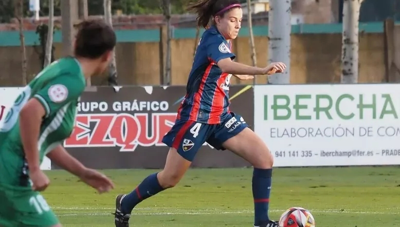 Foto de archivo de un partido del Huesca Femenino.
